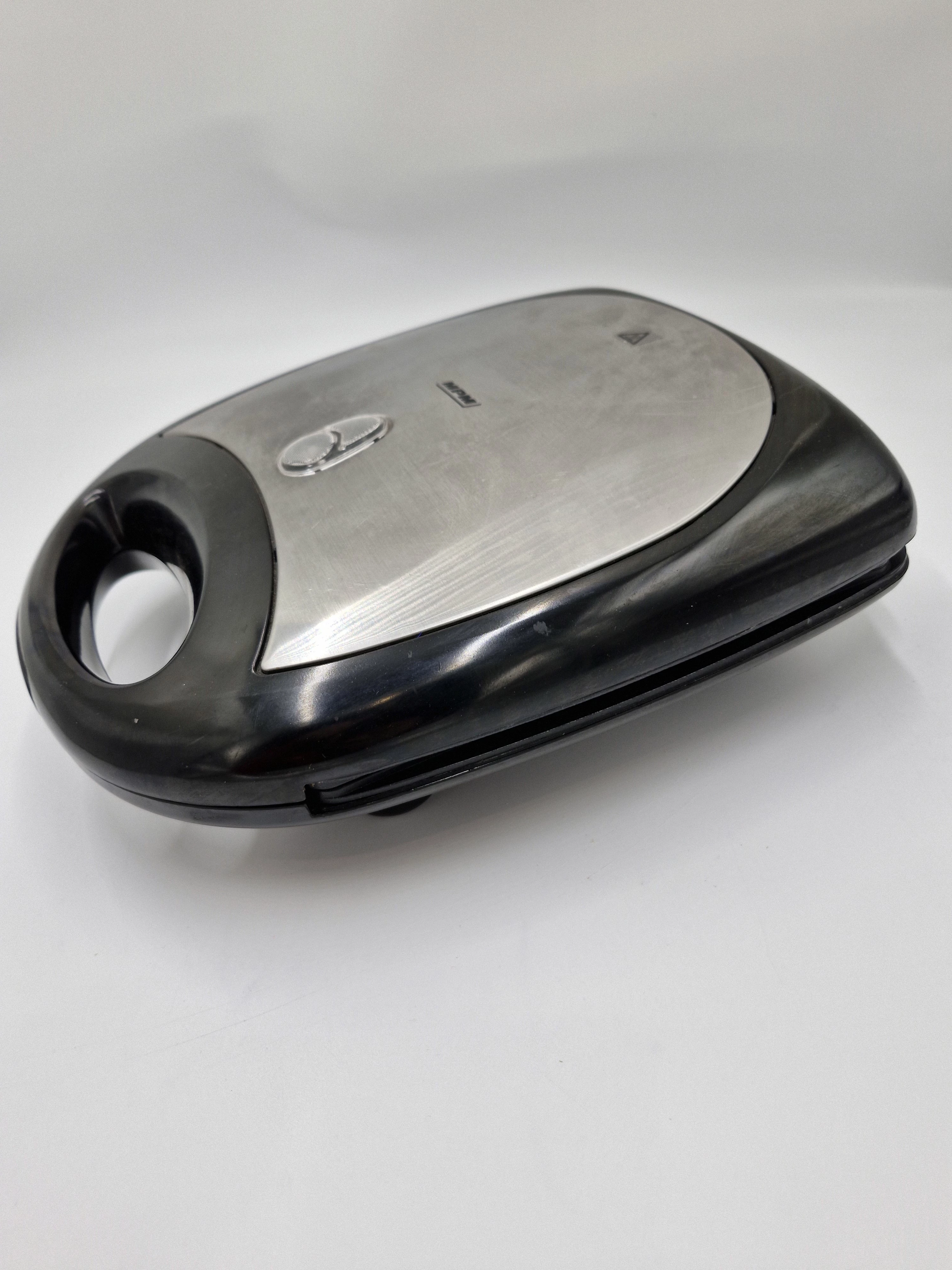 gofrownica-mpm-bgo-02-1400-w-czarna-solidna-kolor-dominujacy-129357-3