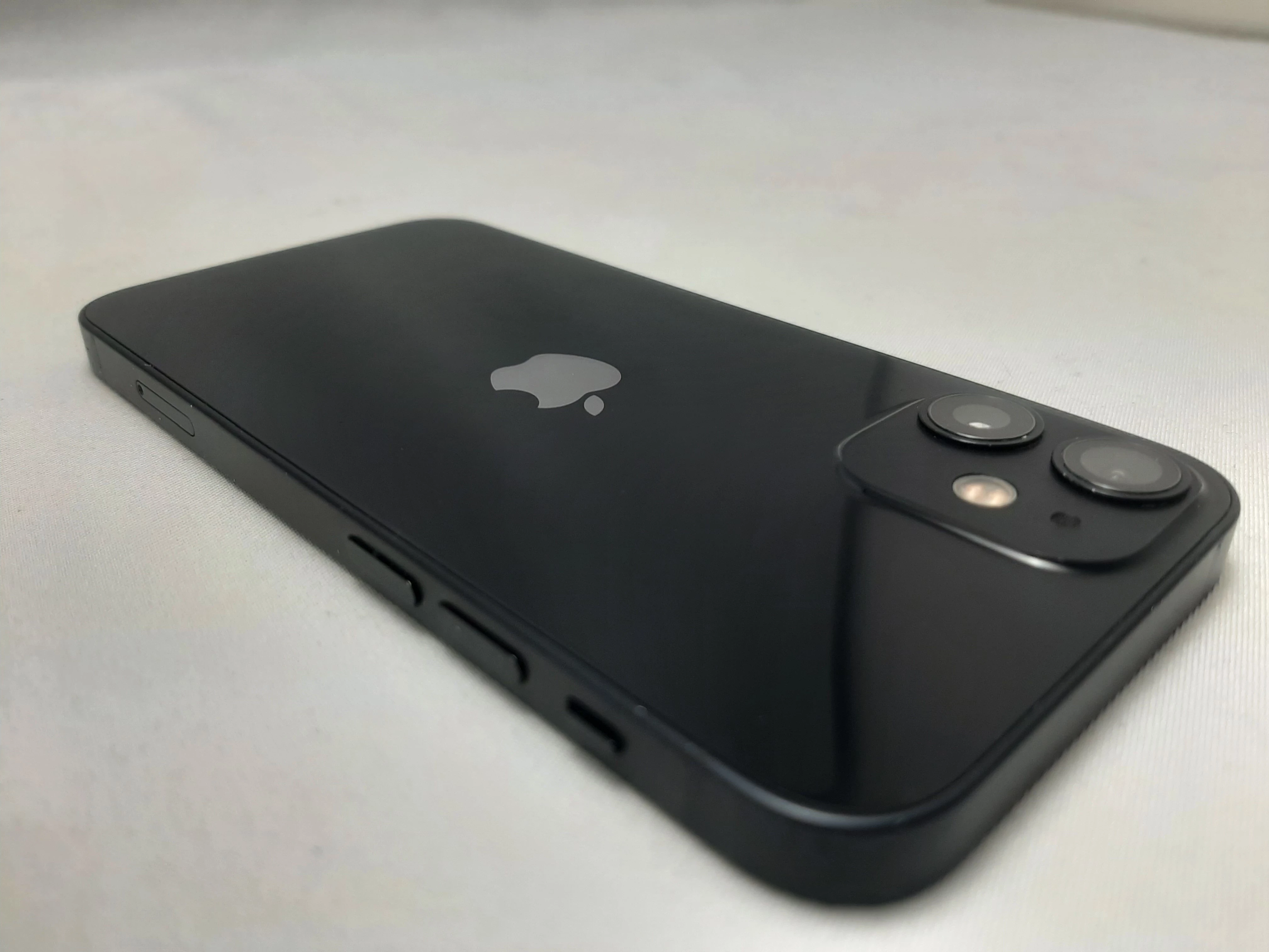 telefon-iphone-12-mini-77-bat-128gb-pamiec-ram-202865-214121