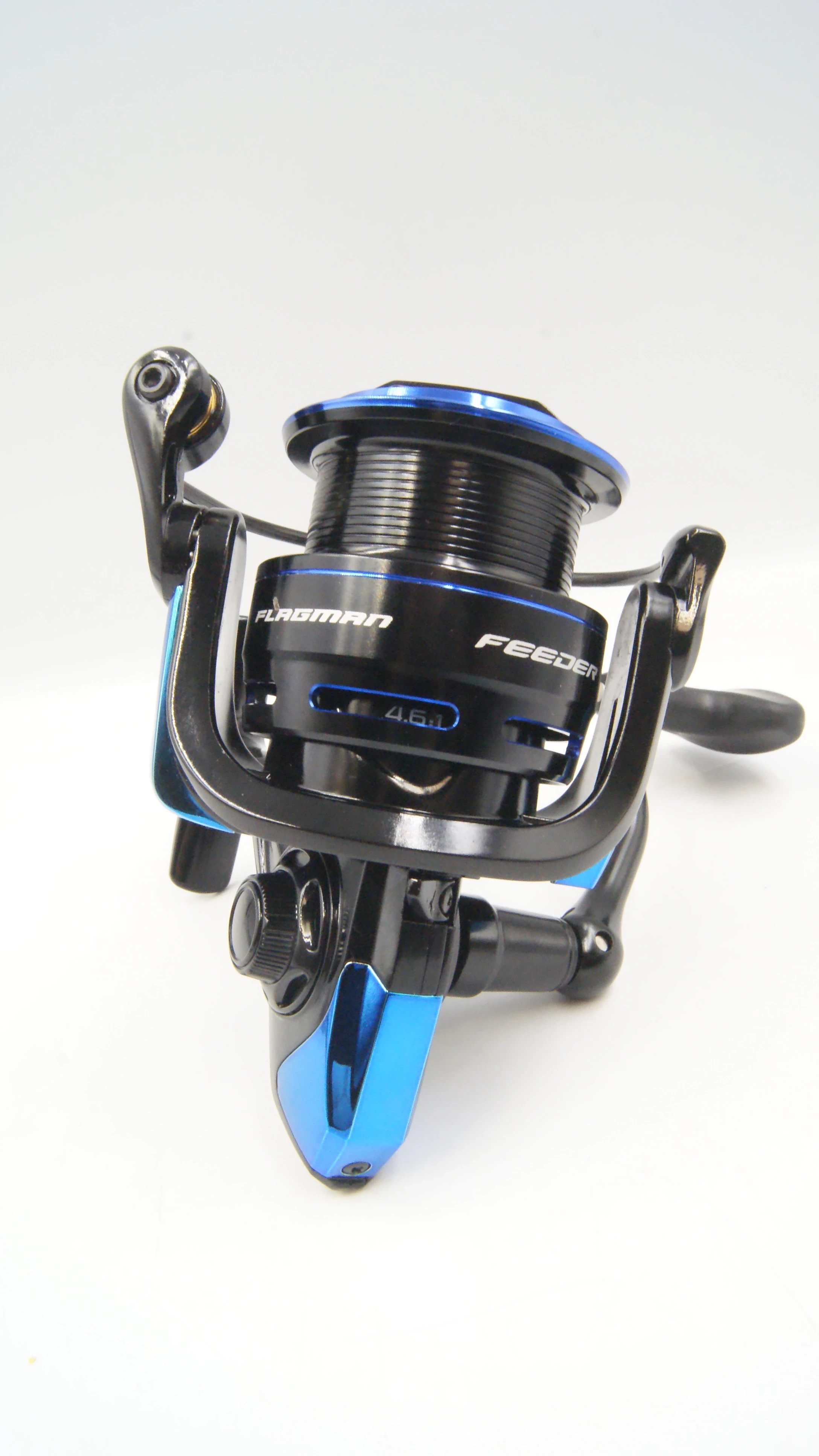 kolowrotek-flagman-sherman-pro-new-generation-feeder-4000-igla-gwarancja-rozmiar-4000