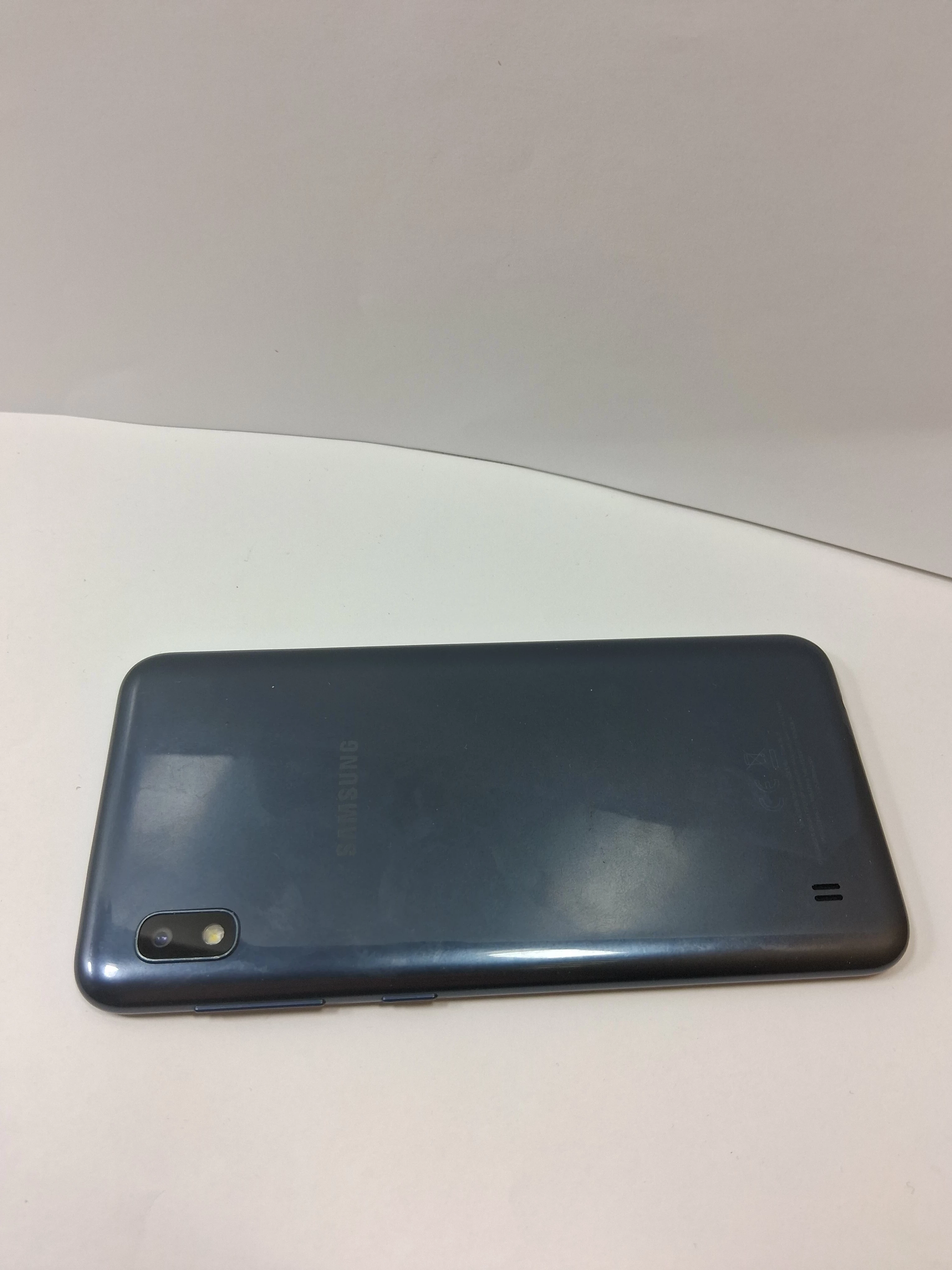 telefon-samsung-a10-stan-11323-2