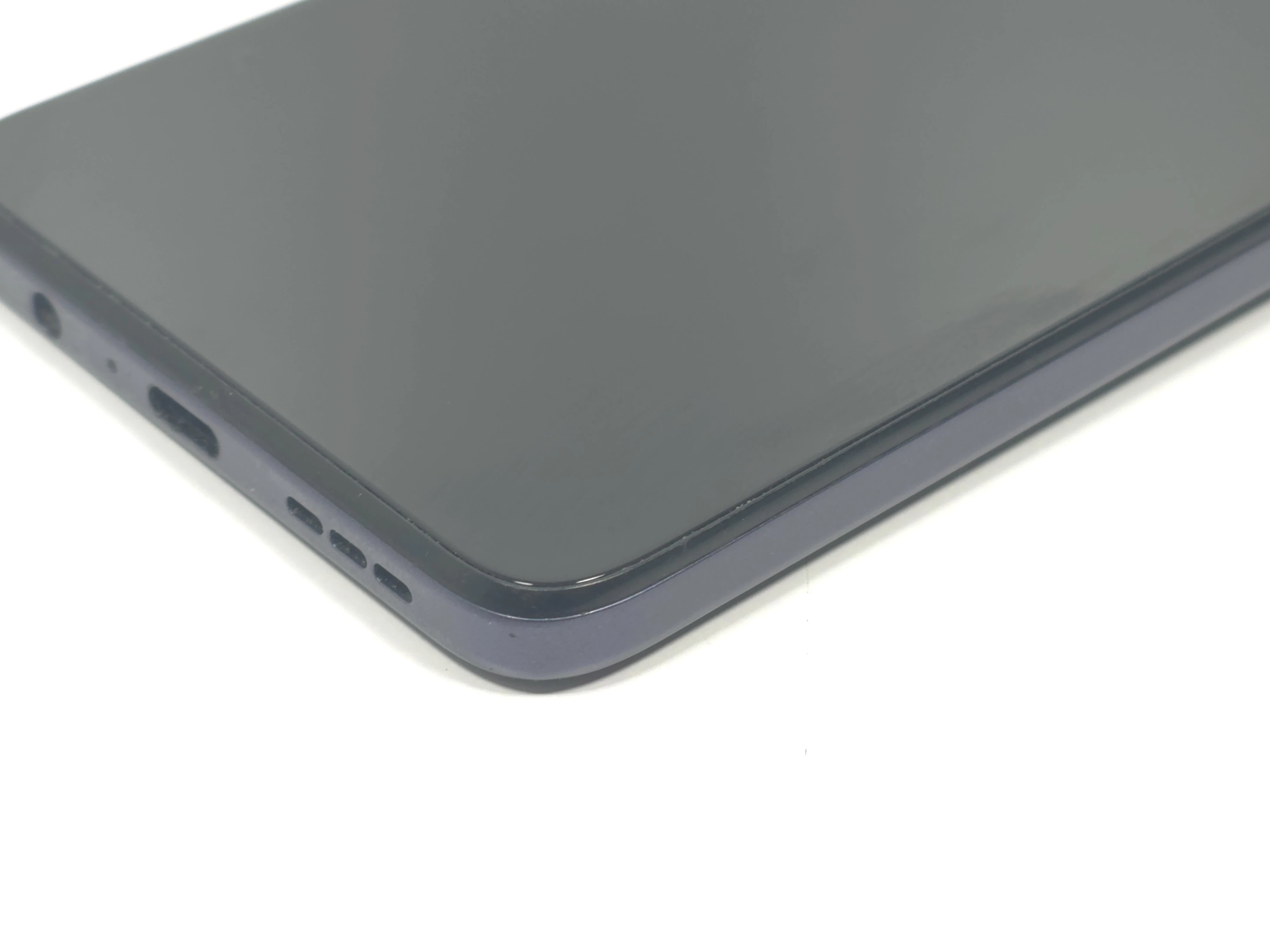 telefon-motorola-moto-g35-5g-12128gb-play-typ-202685-212929