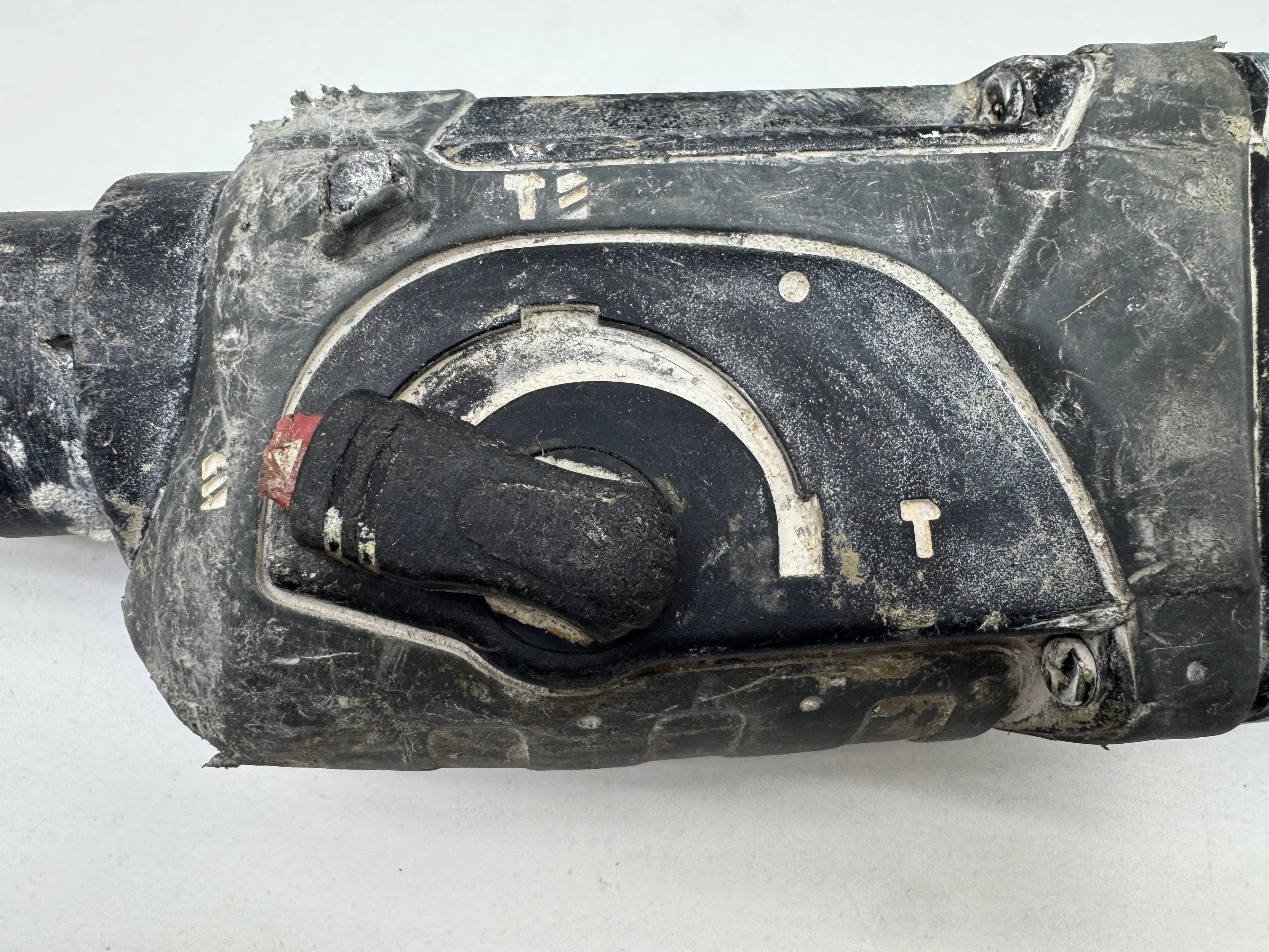 makita-hr2470-sds-plus-780w-mlotowiertarka-stan-11323-2