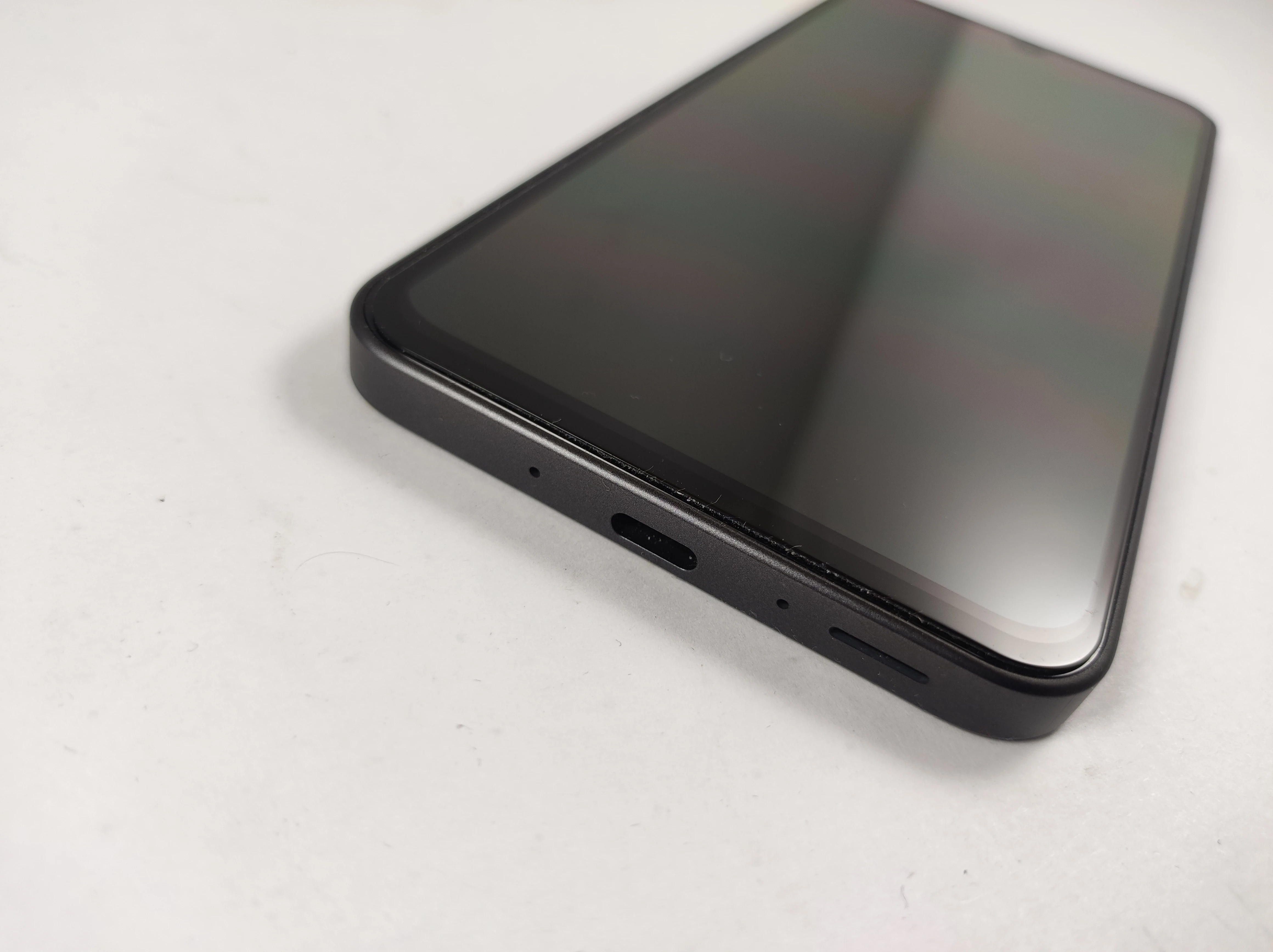 samsung-galaxy-a26-5g-128gb-komplet-gwarancja-bdb-stan-przekatna-ekranu-670