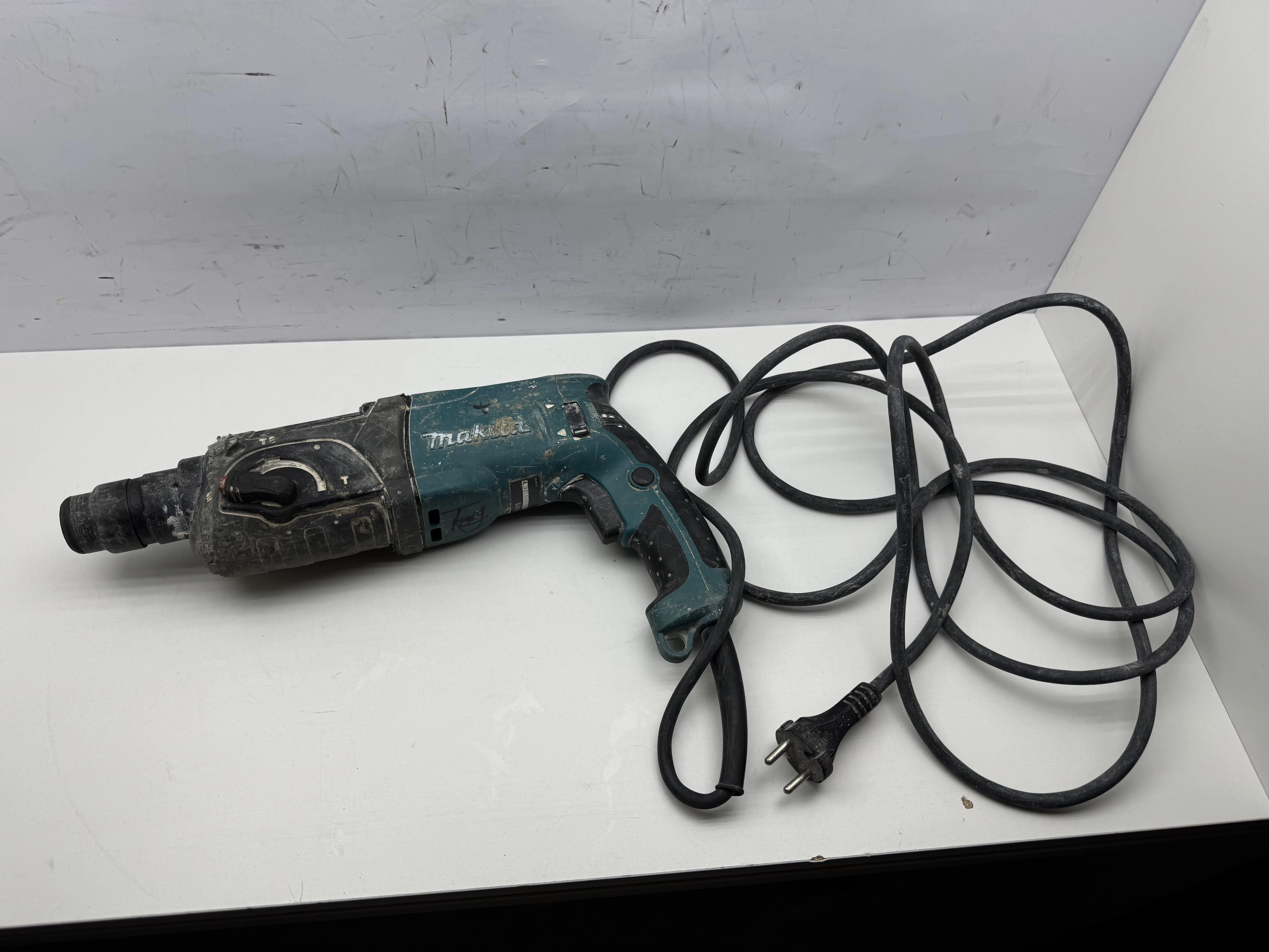 makita-hr2470-sds-plus-780w-mlotowiertarka-ean-gtin-3615613257320