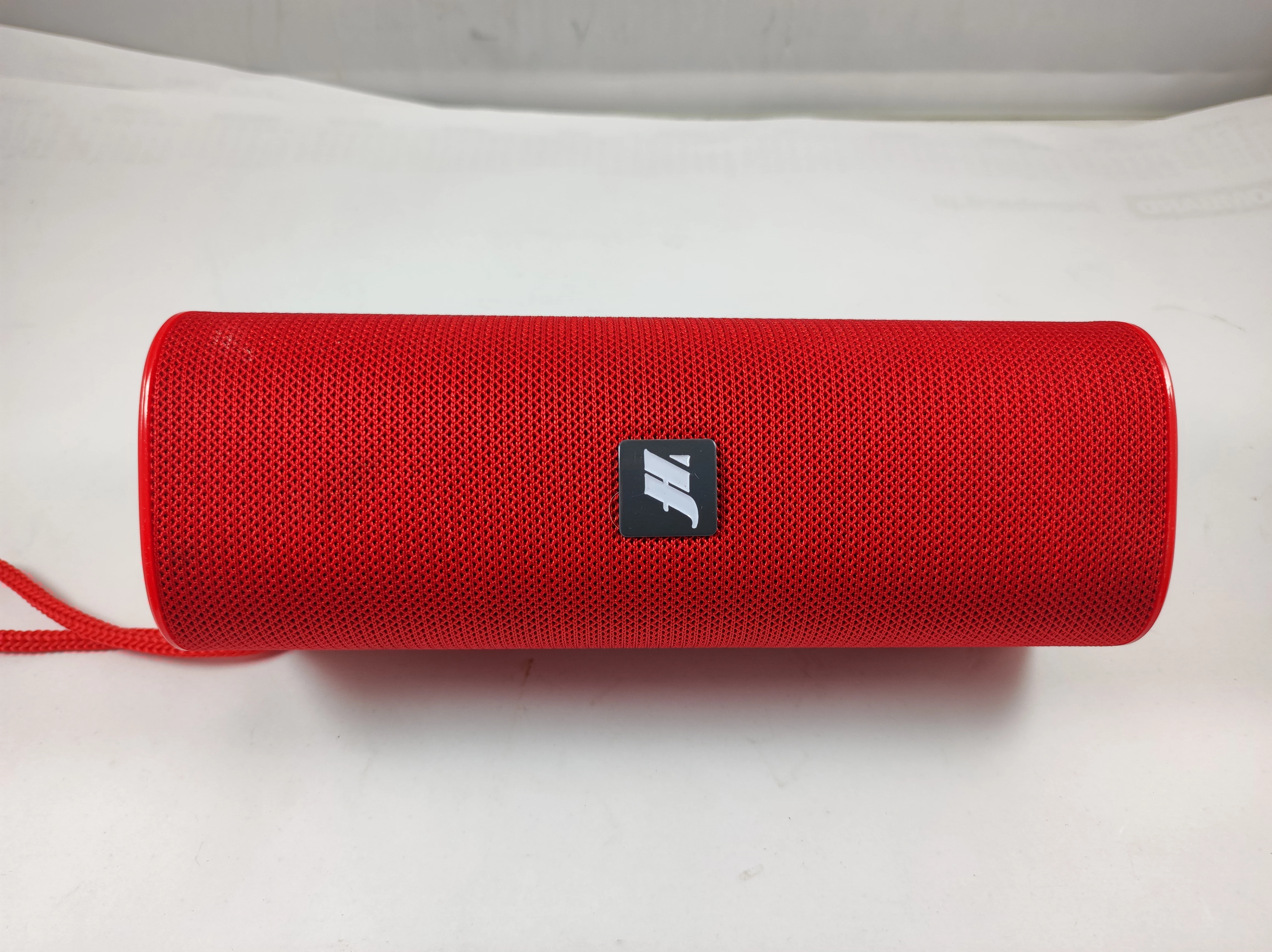 glosnik-sbs-mobile-music-hero-pump-wielka-rzeznicka-1-srem-centrum