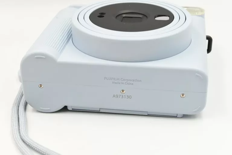 aparat-fujifilm-instax-square-sq1-niebieski-model-instax-square-sq1