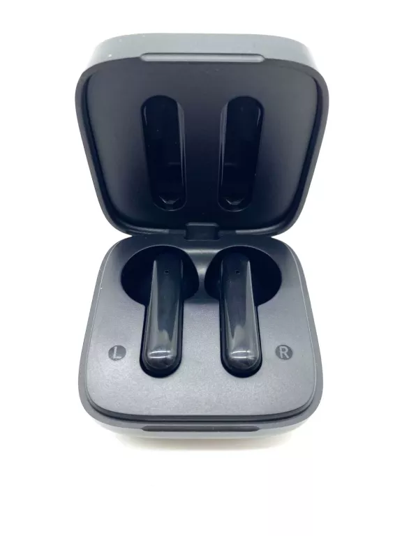 sluchaki-bt-douszne-czarne-stan-11323-2