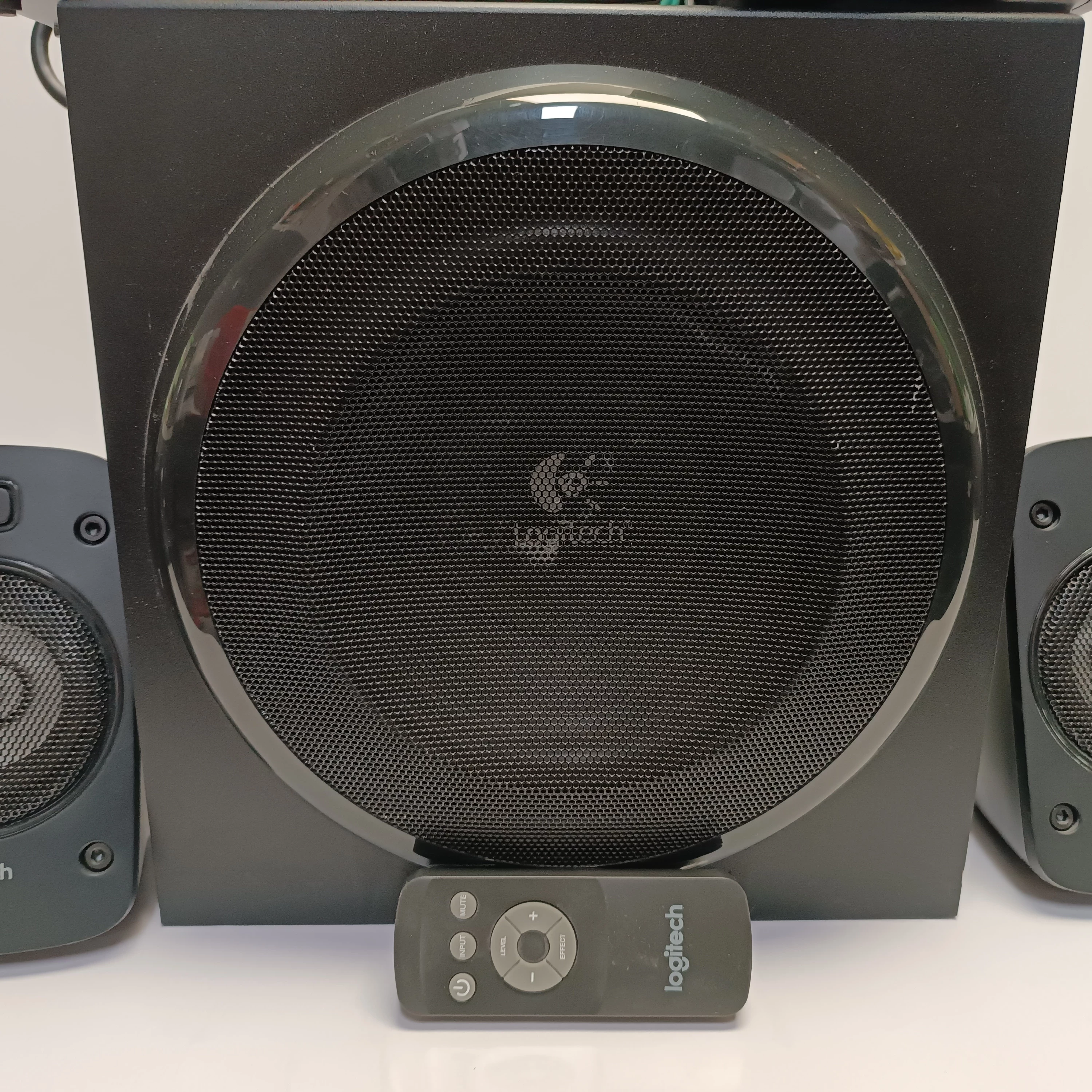 glosniki-logitech-z906-51-rodzaj-zestawu-18163-4