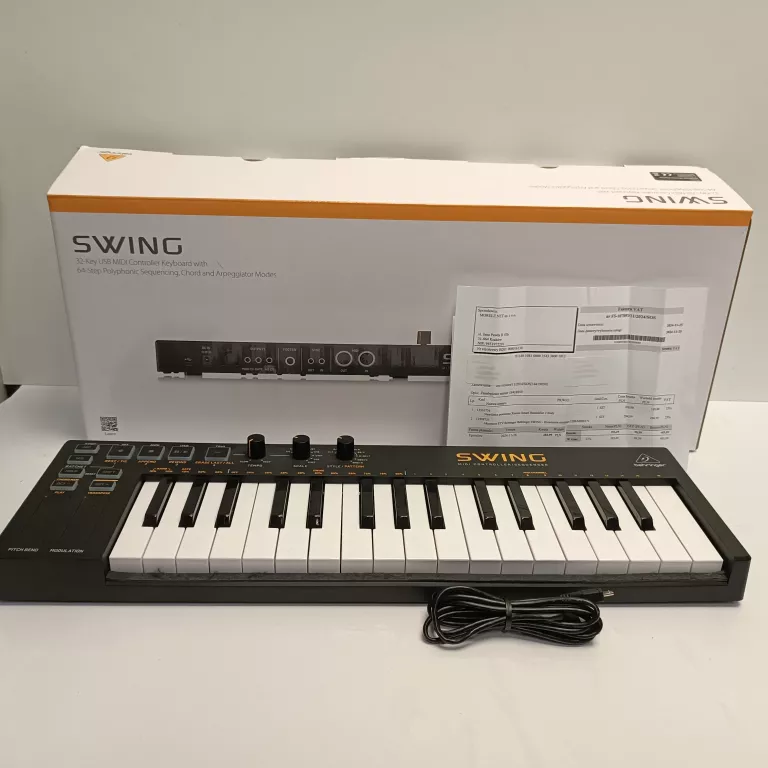 behringer-swing-klawiatura-sterujaca-usb-osiedle-teatralne-3u15-krakow