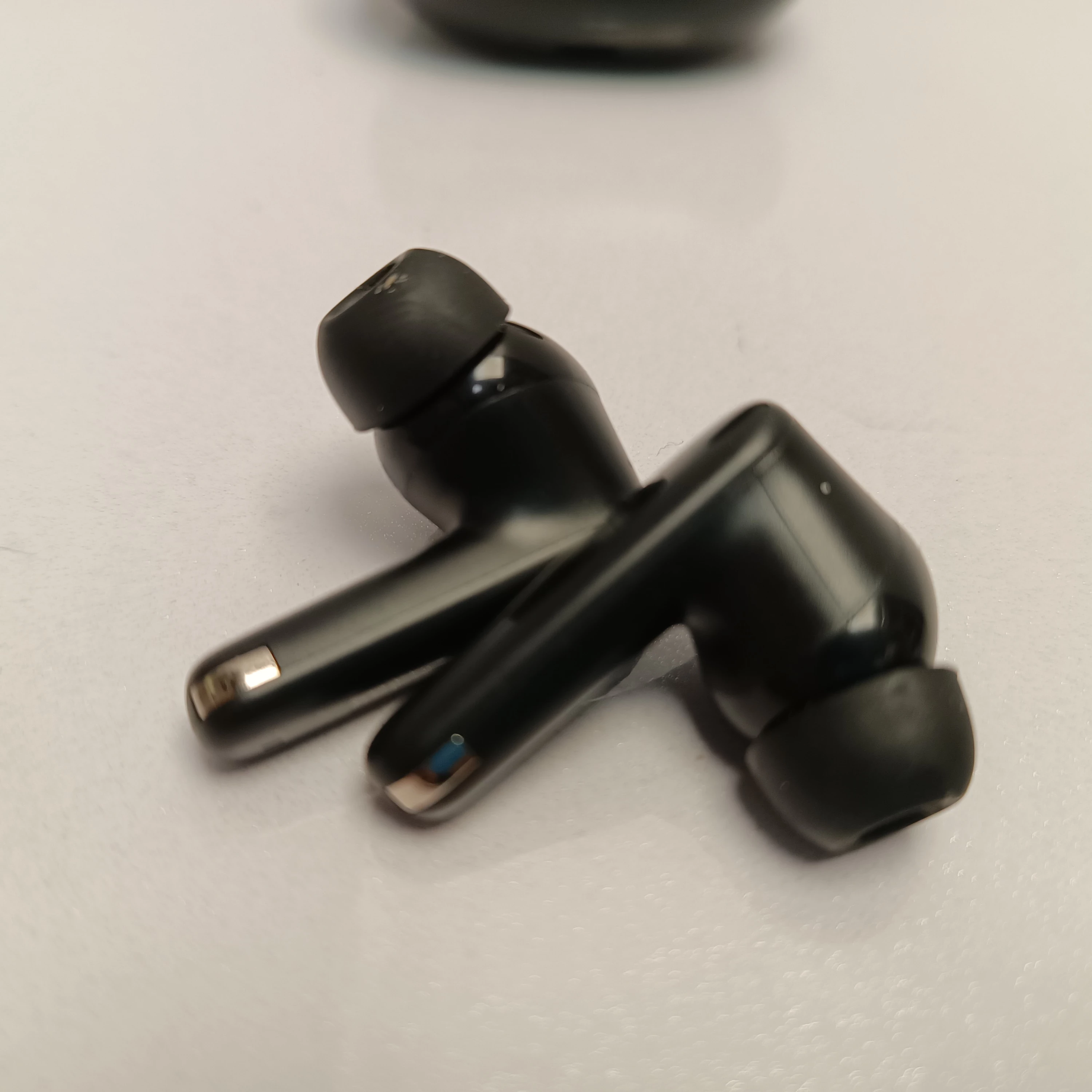 sluchawki-tracer-t10-tws-bt-transmisja-sygnalu-203713-217785