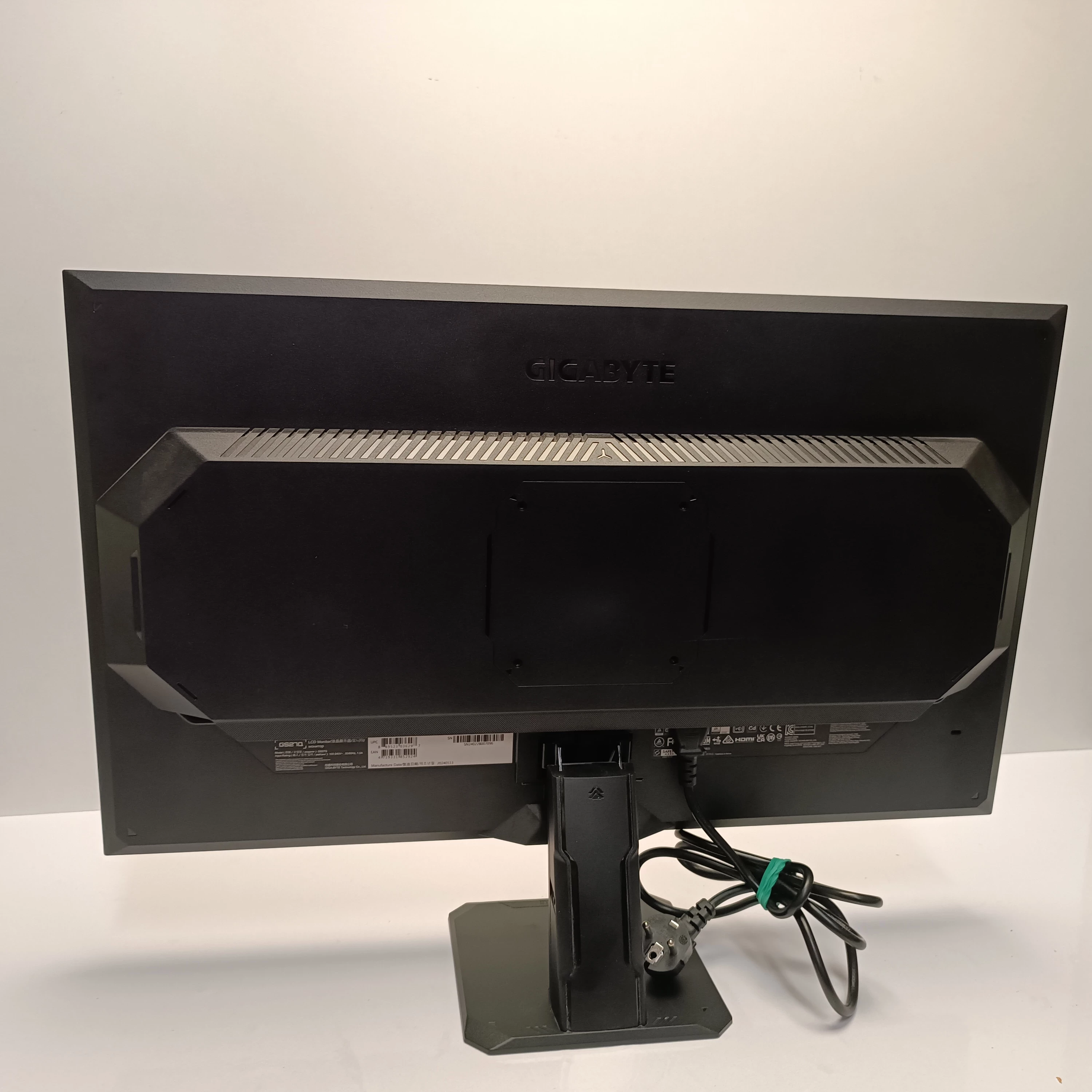 monitor-gigabyte-gs27q-przekatna-ekranu-cale-2700