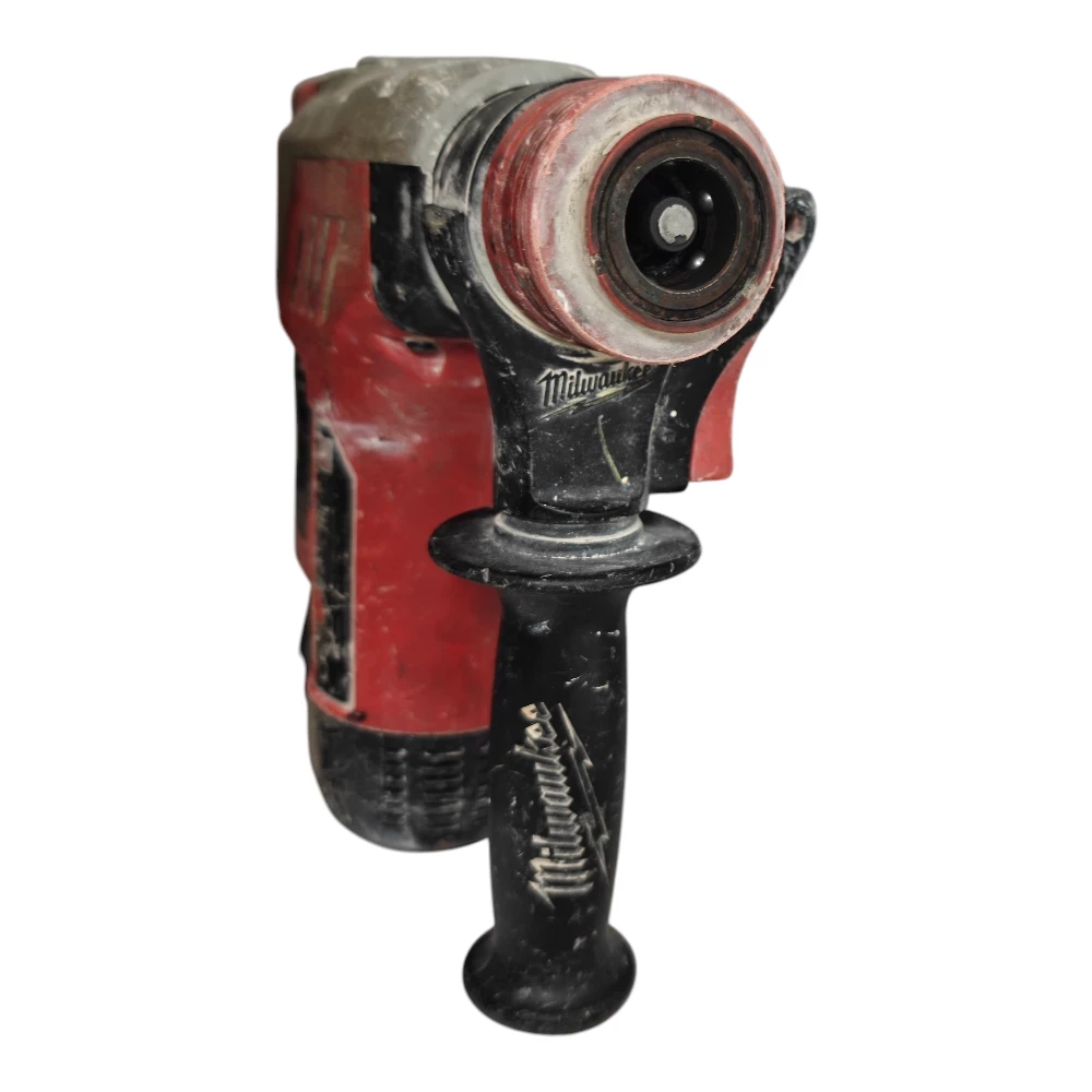 mlotowiertarka-milwaukee-plh-28-xe-energia-udaru-100