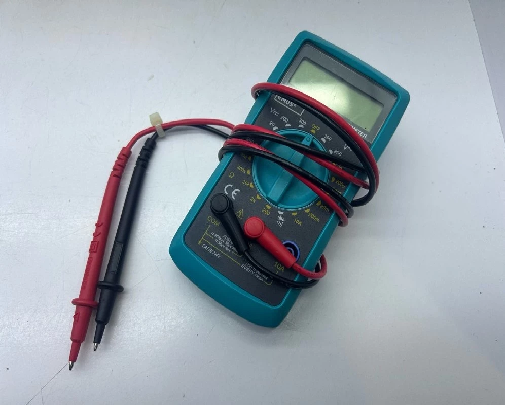 multimetr-emos-md-210-stan-11323-2