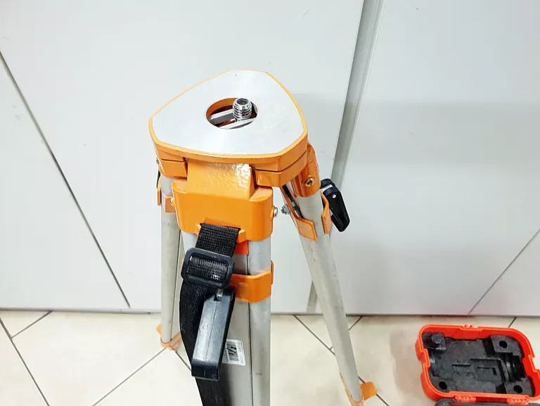 niwelator-geoline-x32-al-32-statyw-lata-ean-gtin-5906849034006