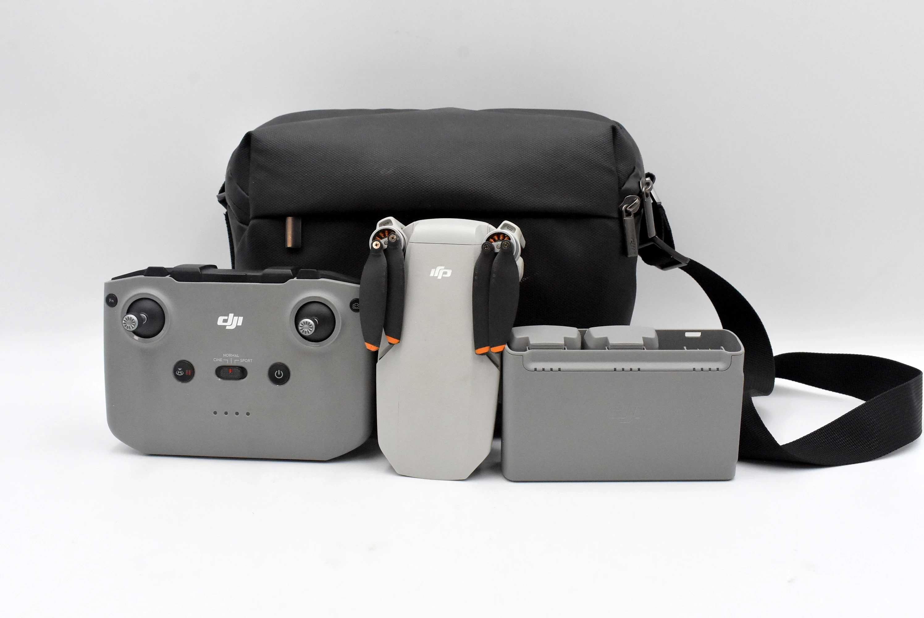 dron-dji-mini-2-fly-more-combo-os-piastowskie-74a-poznan