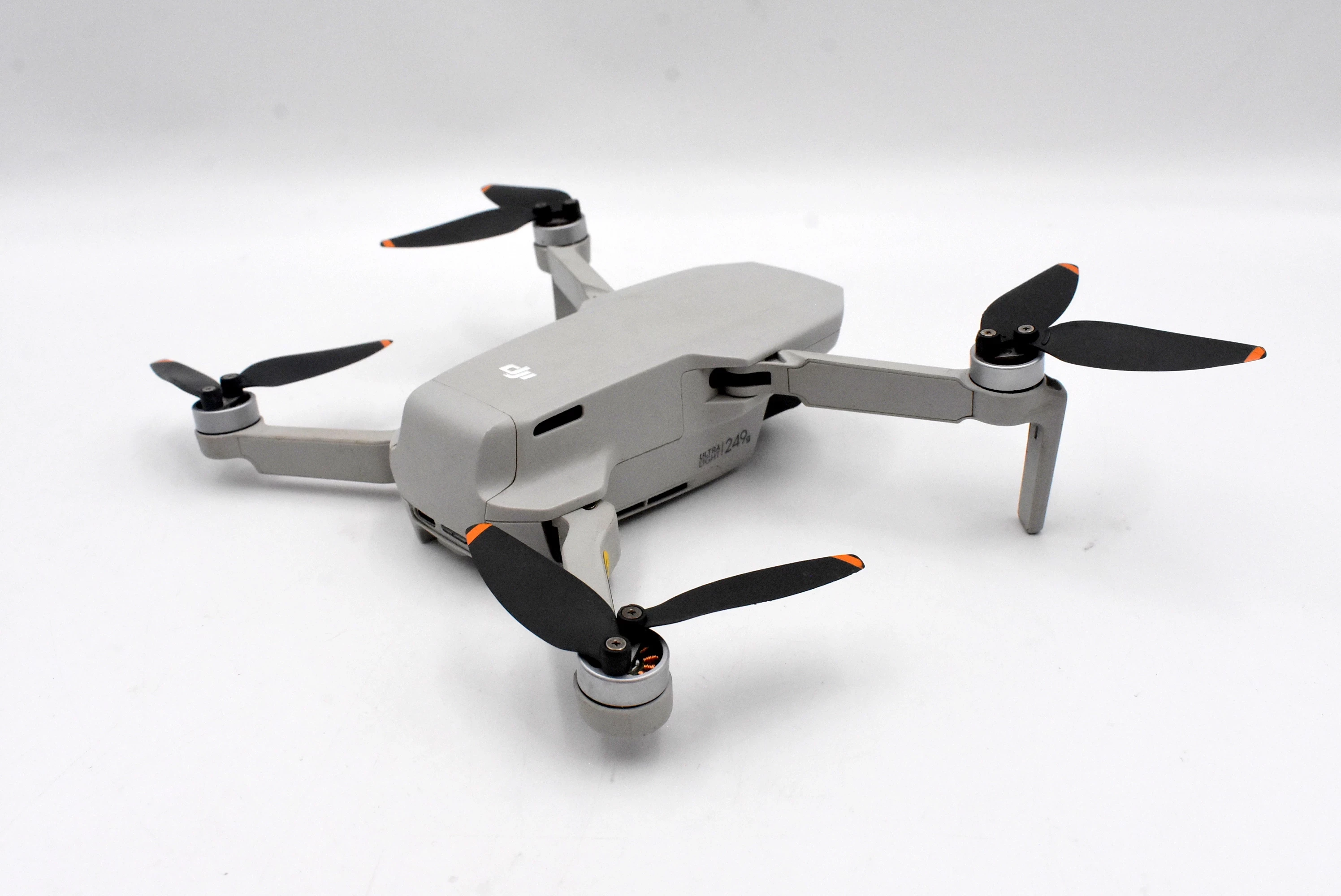 dron-dji-mini-2-fly-more-combo-kod-producenta-cpma0000030701