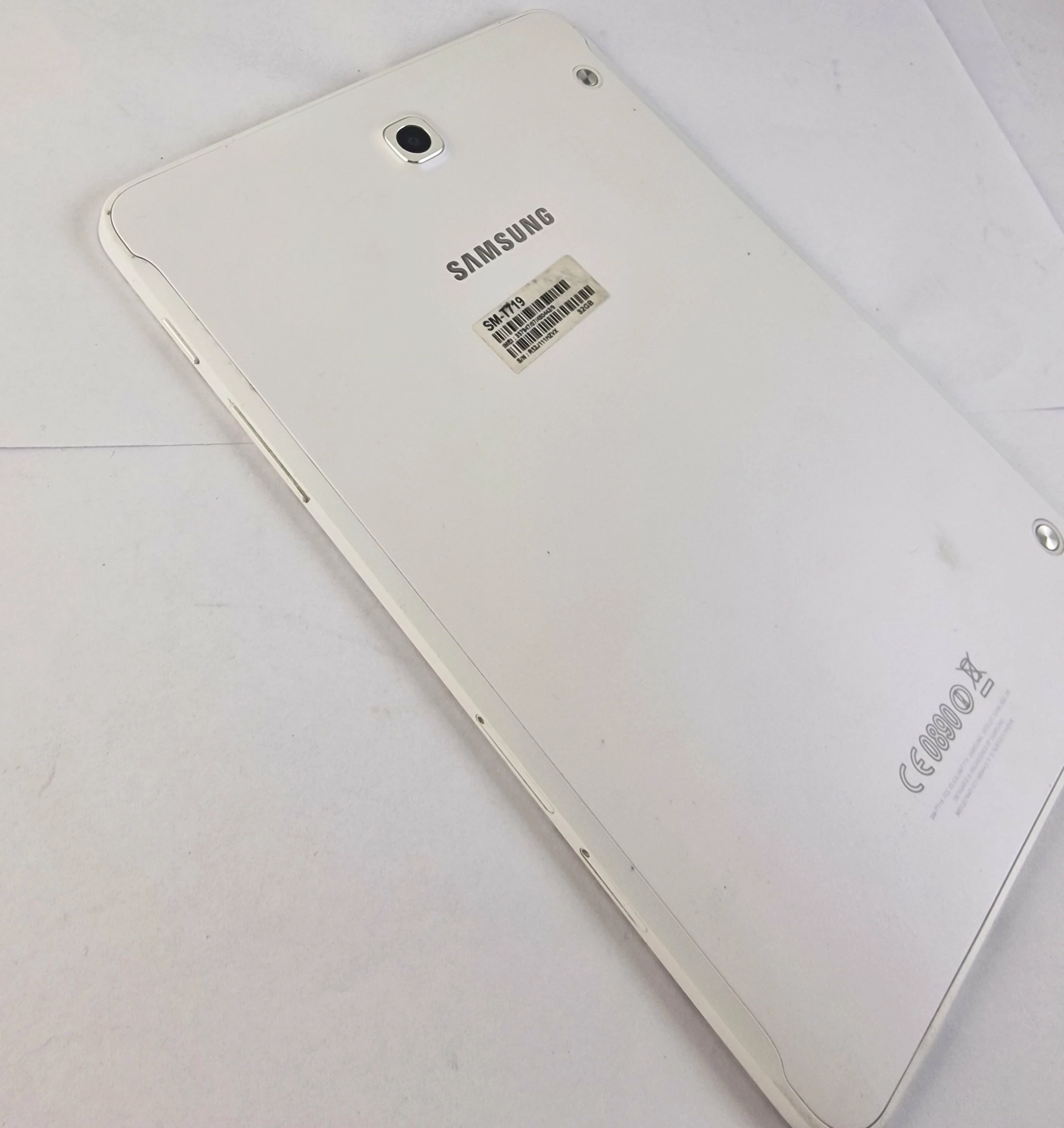 tablet-samsung-galaxy-tab-s2-332gb-bialy-kod-producenta-sm-t719