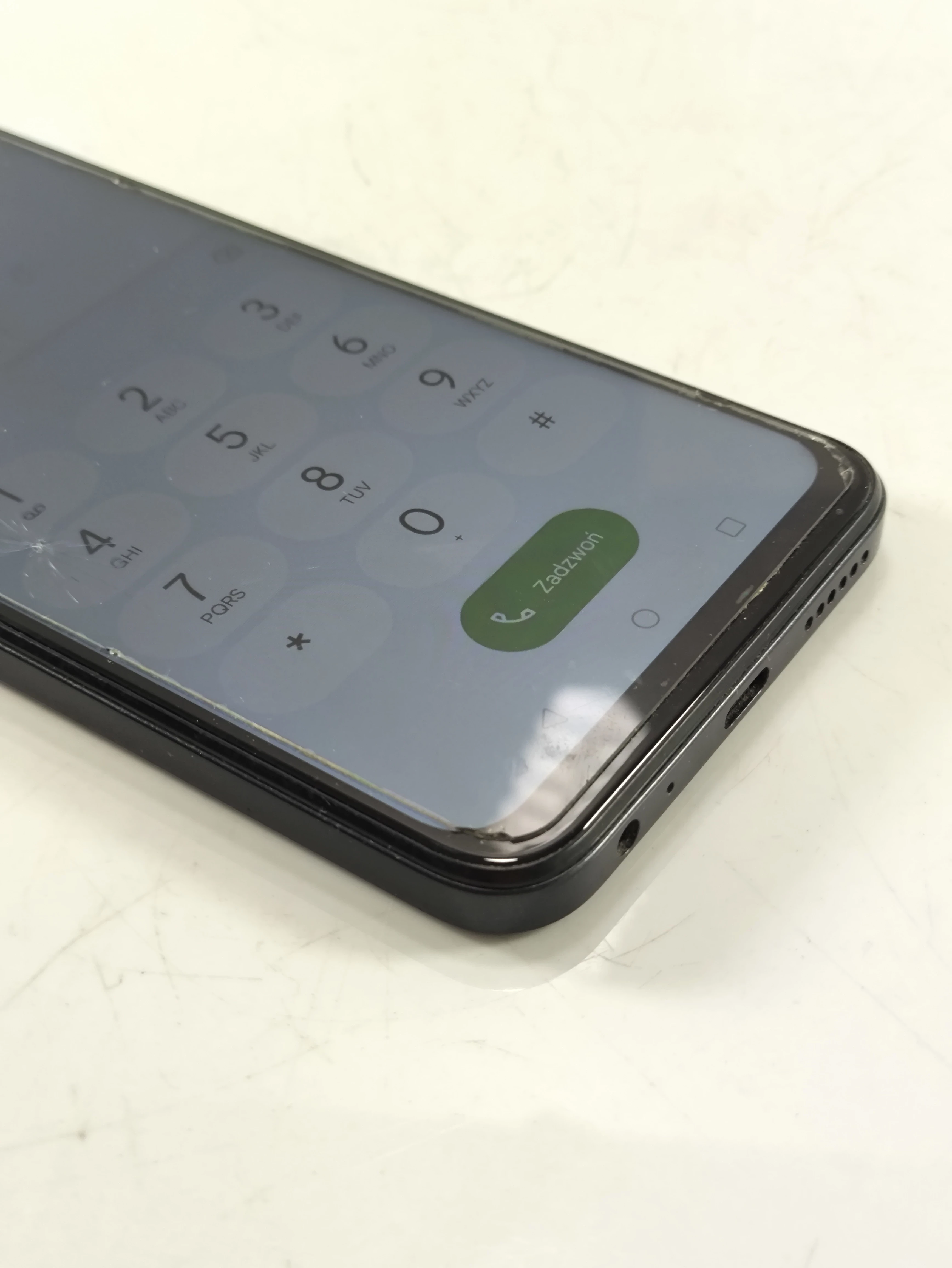 telefon-zte-blade-a73-8-gb-128-gb-4g-lte-czarny-kod-producenta-7060