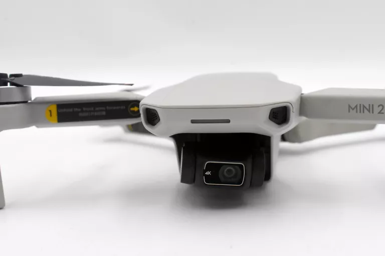 dron-dji-mini-2-fly-more-combo-rodzaj-napedu-1015-1