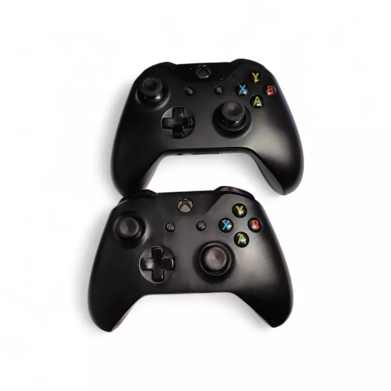 konsola-xbox-one-x-1tb-2x-pad-ean-gtin-0889842522792