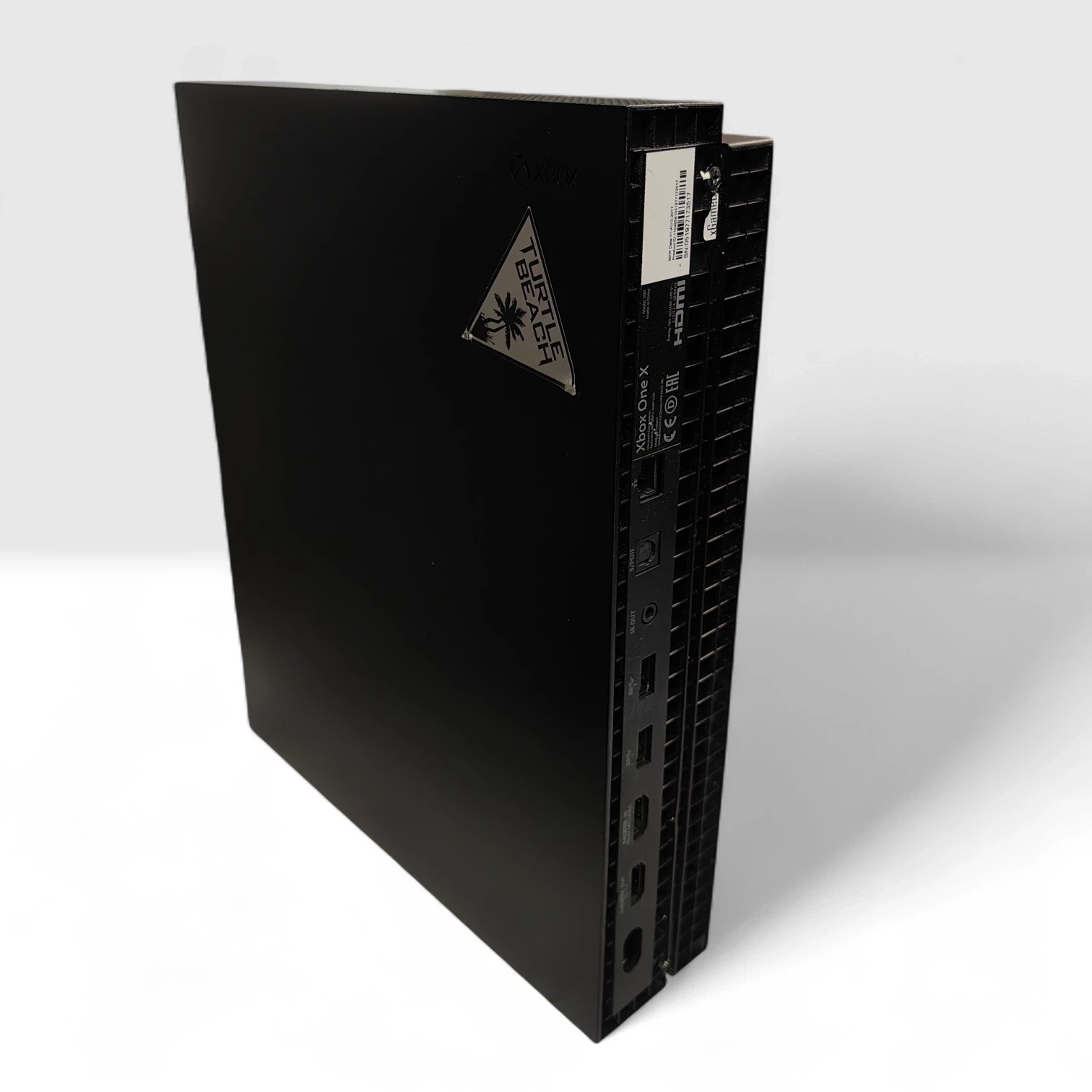 konsola-xbox-one-x-1tb-2x-pad-gry-w-zestawie-205998-225570