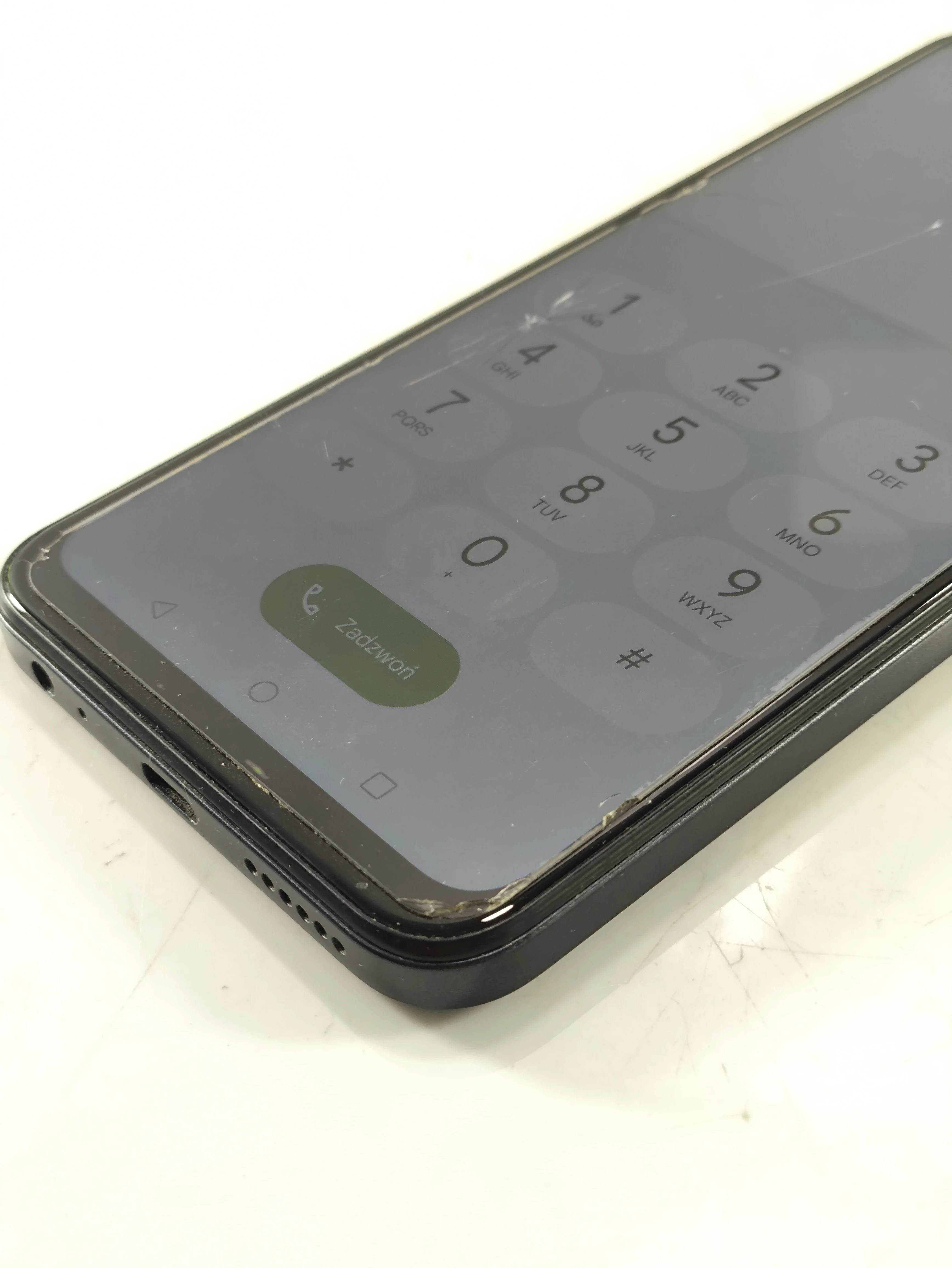 telefon-zte-blade-a73-8-gb-128-gb-4g-lte-czarny-typ-202685-212929