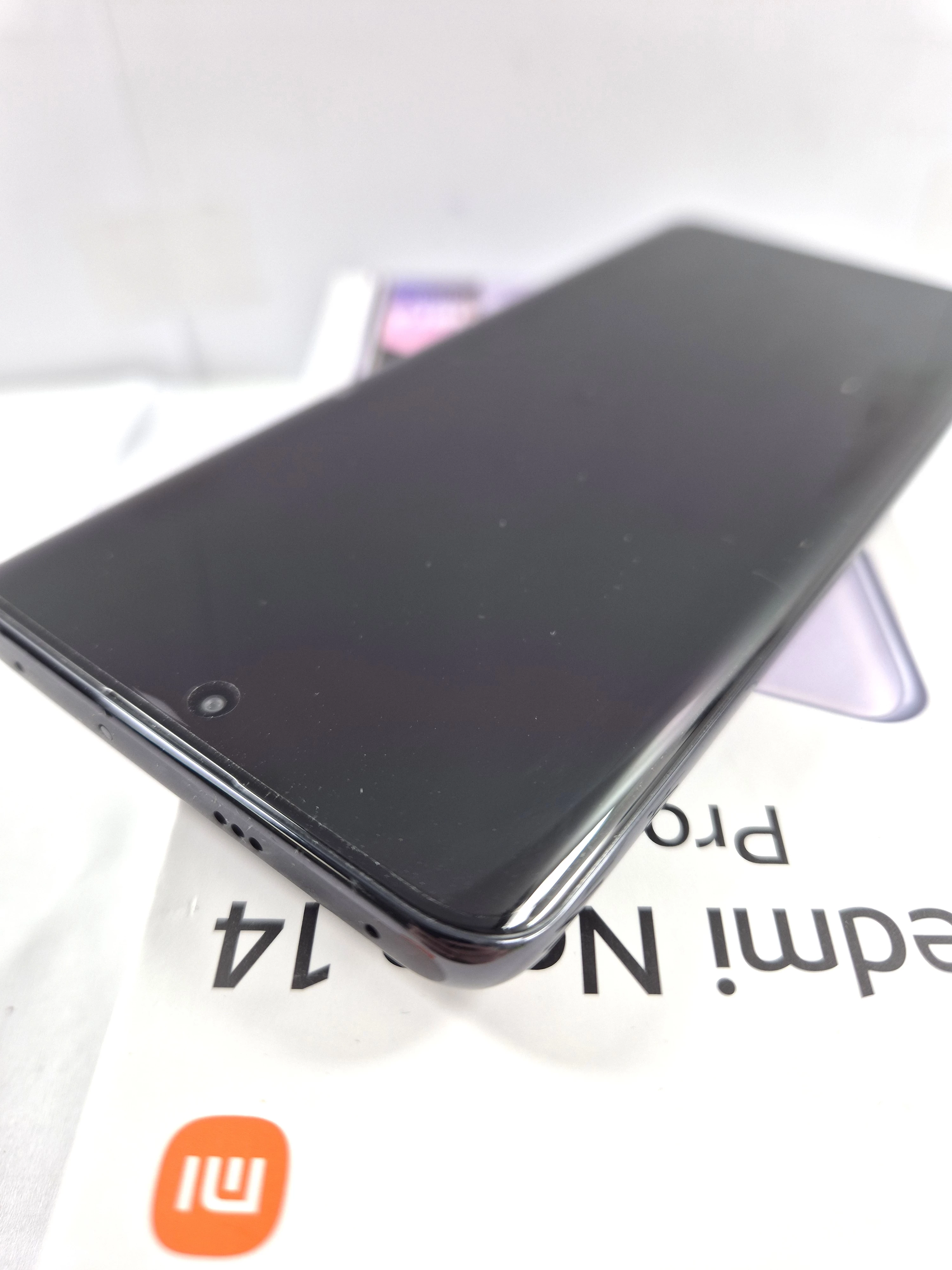 telefon-xiaomi-redmi-note-14-pro-5g-8256gb-czarny-wbudowana-pamiec-202869-214185