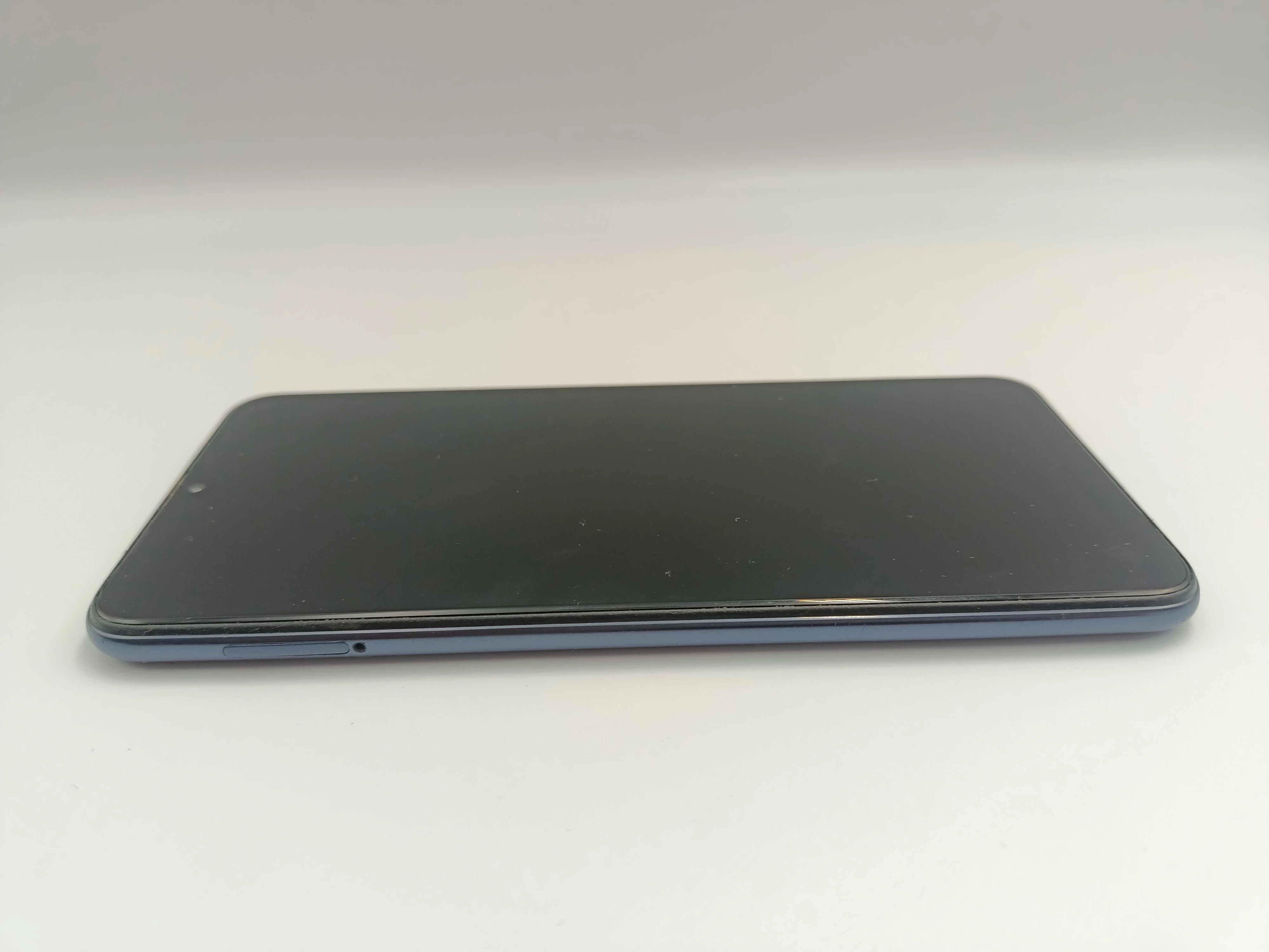 telefon-samsung-galaxy-a10-2gb32gb-stan-11323-2