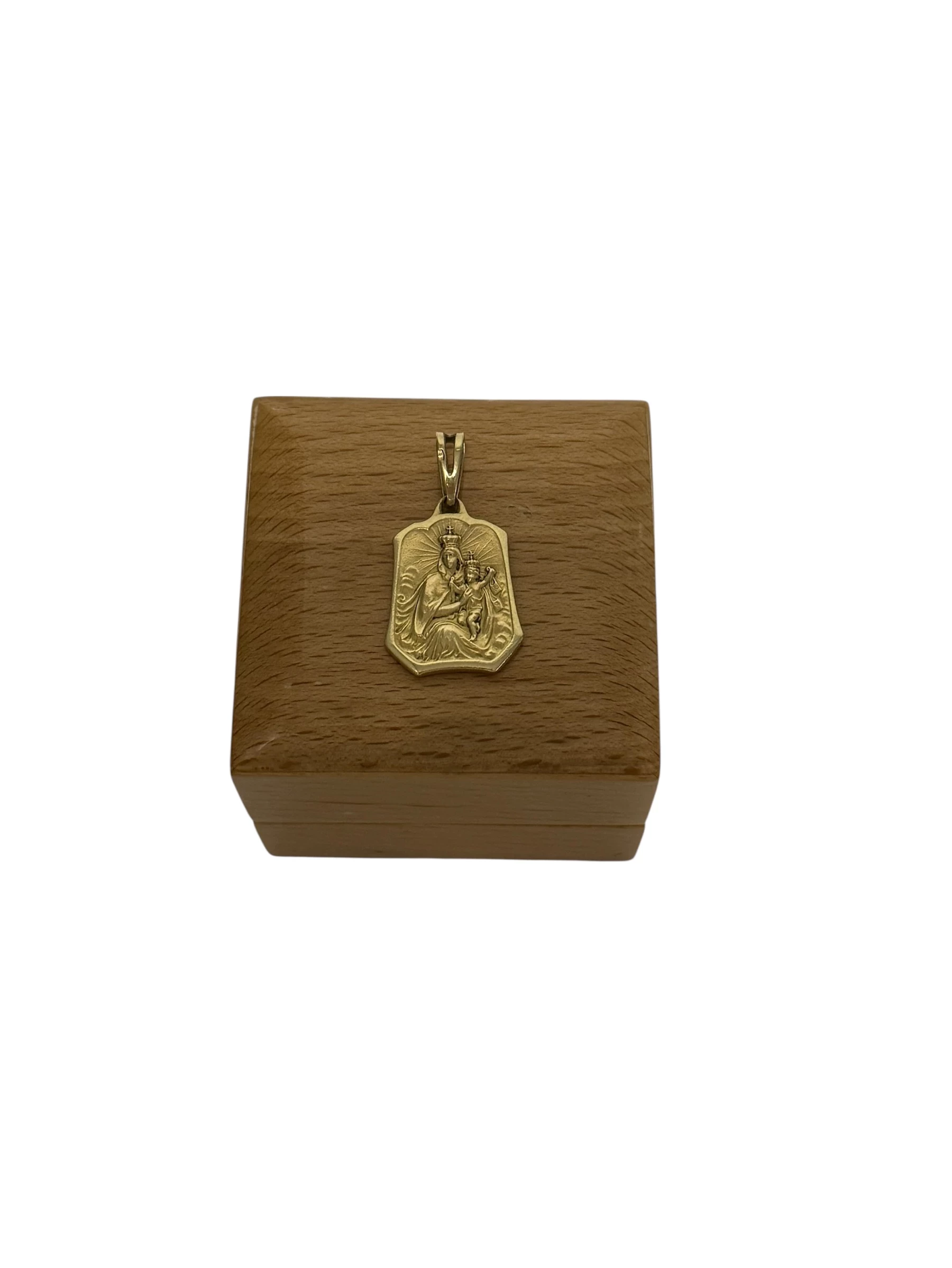 zlota-zawieszka-p585-stan-11323-2