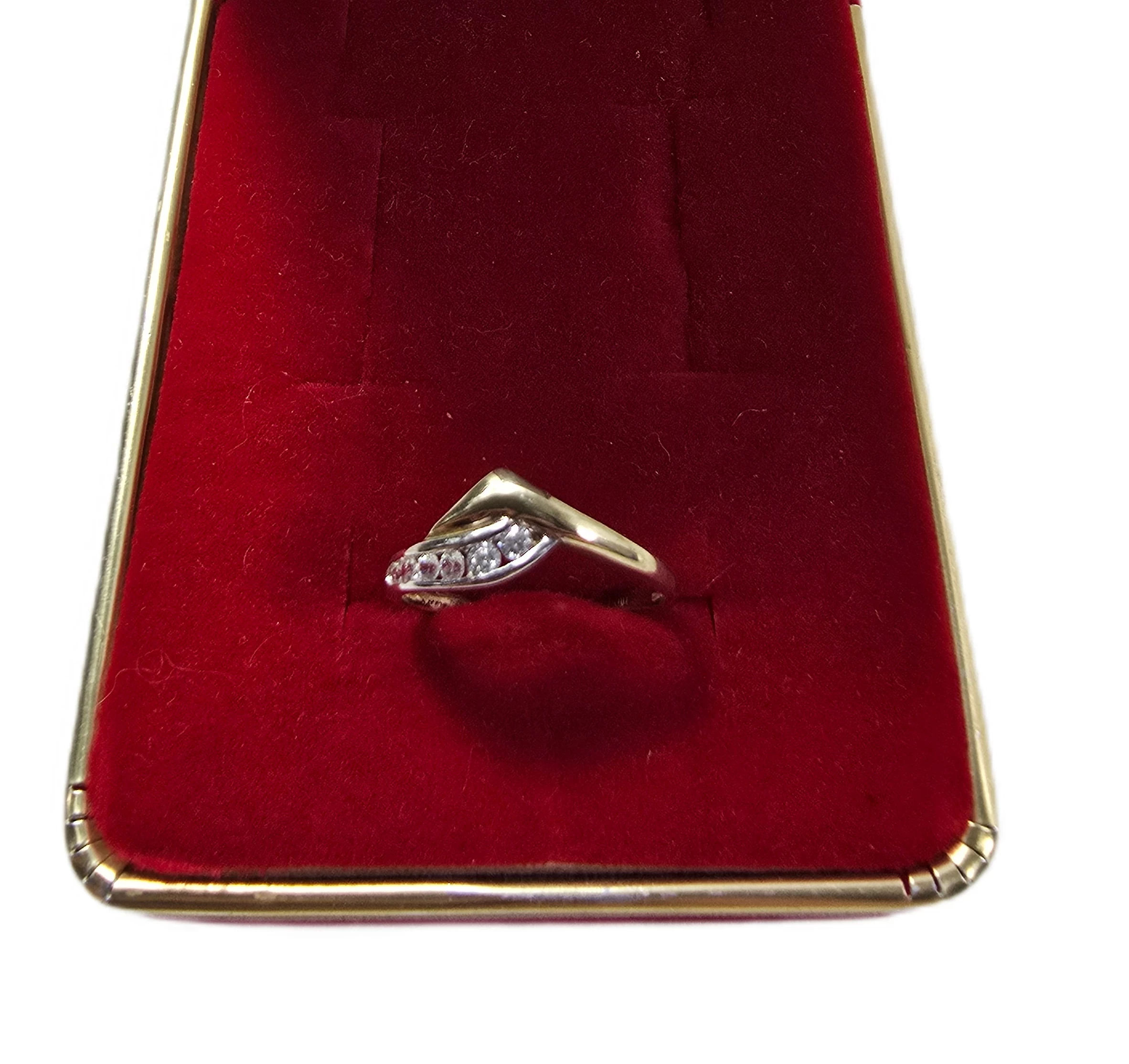 ciekawy-zloty-pierscionek-proby-333-r-12-113g-modlinska-1a-nowy-dwor-maz