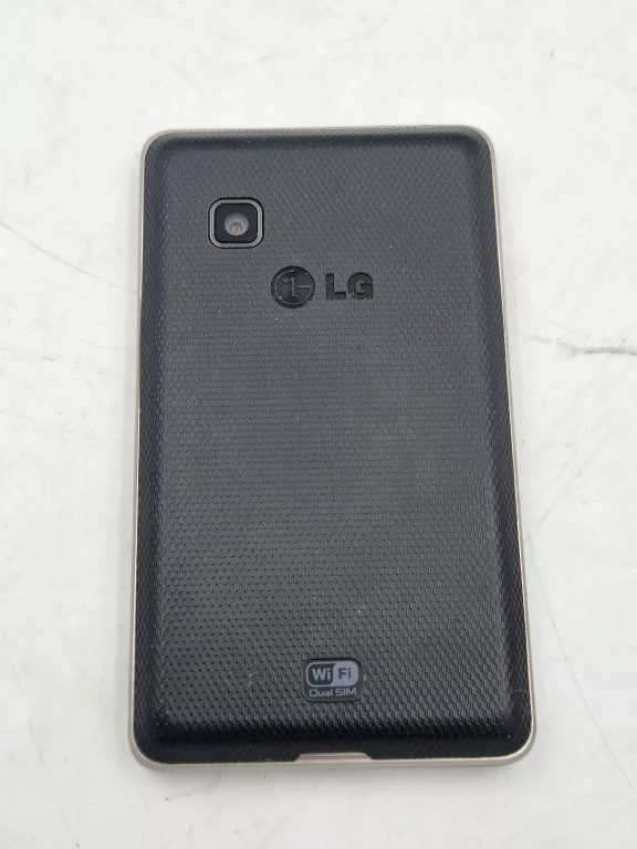 telefon-lg-t375-stan-11323-2