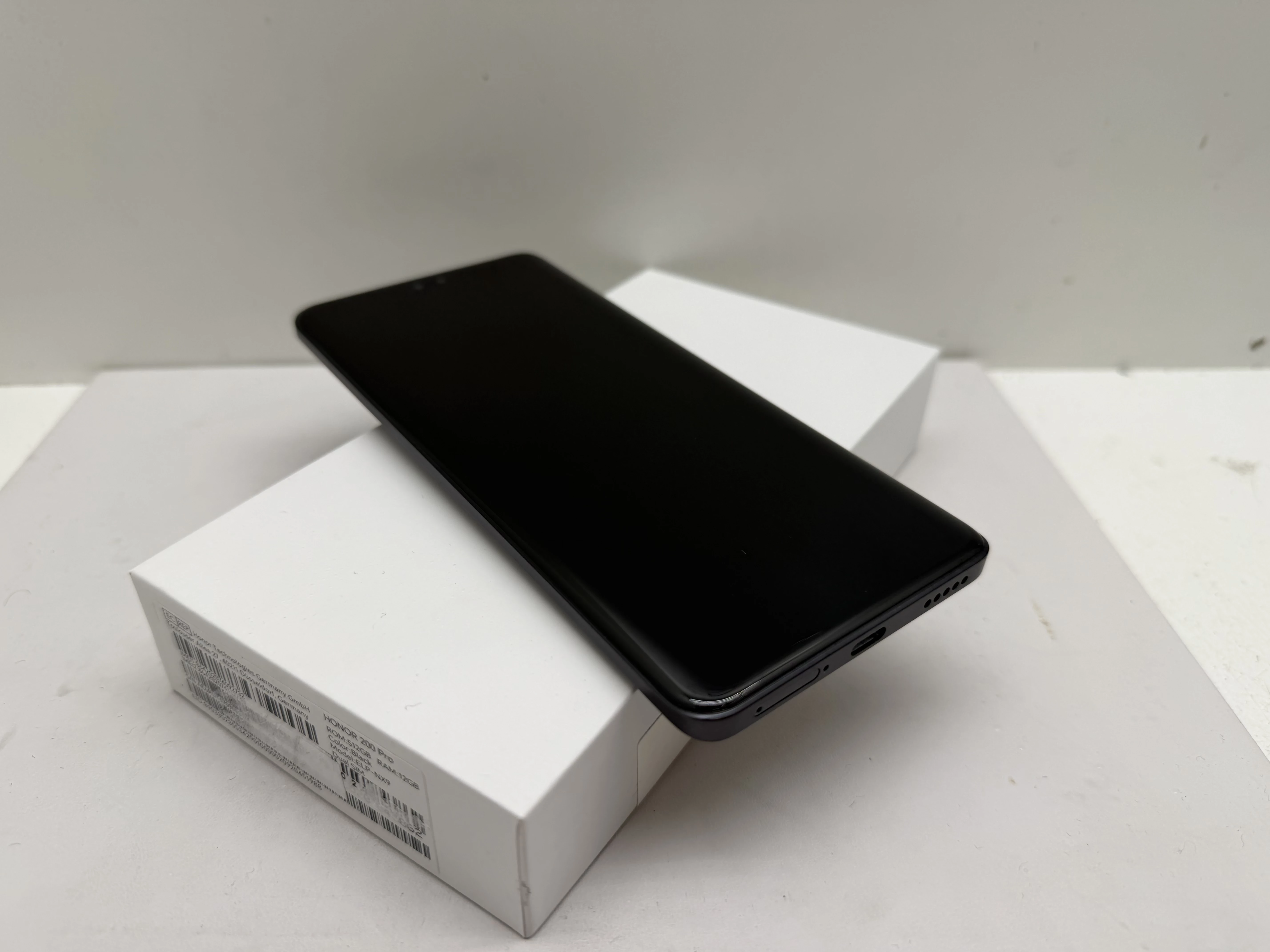 telefon-honor-200-pro-ean-gtin-6936520843831