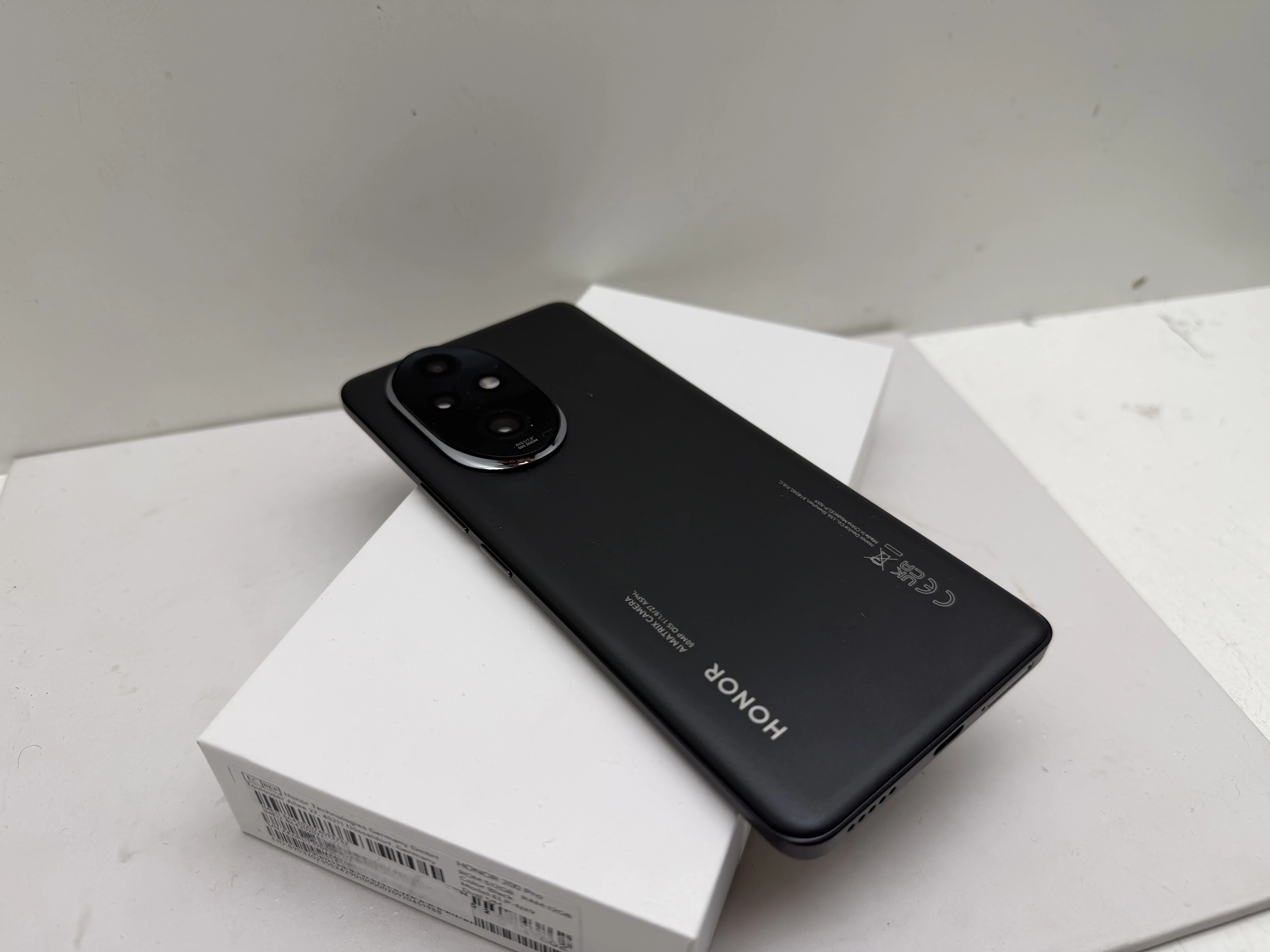 telefon-honor-200-pro-kod-producenta-elliep-n39a-bk