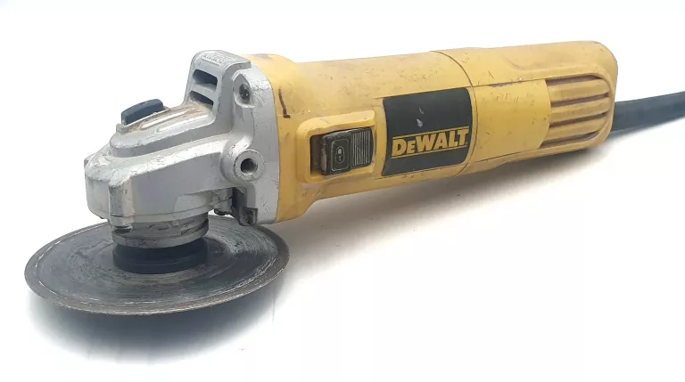 szlifierka-dewalt-dwe-4117-125mm-950w-dzialynskiego-1-swarzedz