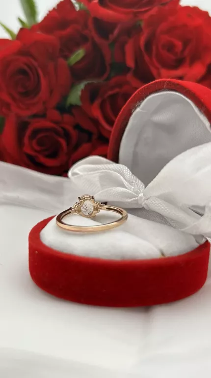 zloty-pierscionek-p585-brylantymorganit-certyfikat-rozm-12-waga-151g-kamien-17088-524288