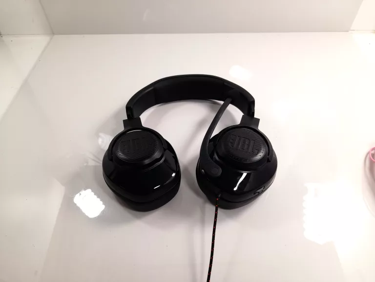 sluchawki-jbl-quantum-300-poludniowa-38-przezmierowo-ska