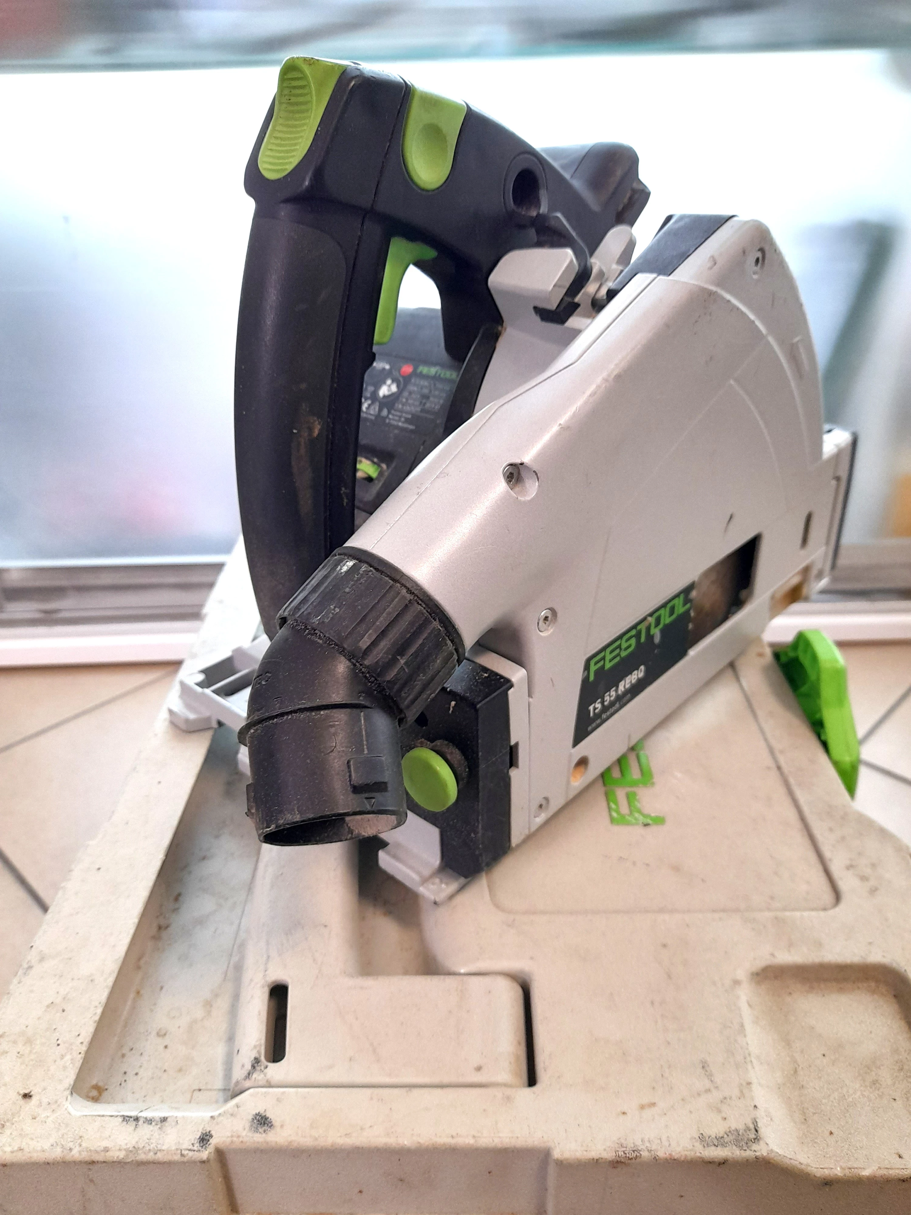 pilarko-zaglebiarka-festool-ts-55-rebq-predkosc-obrotowa-520000