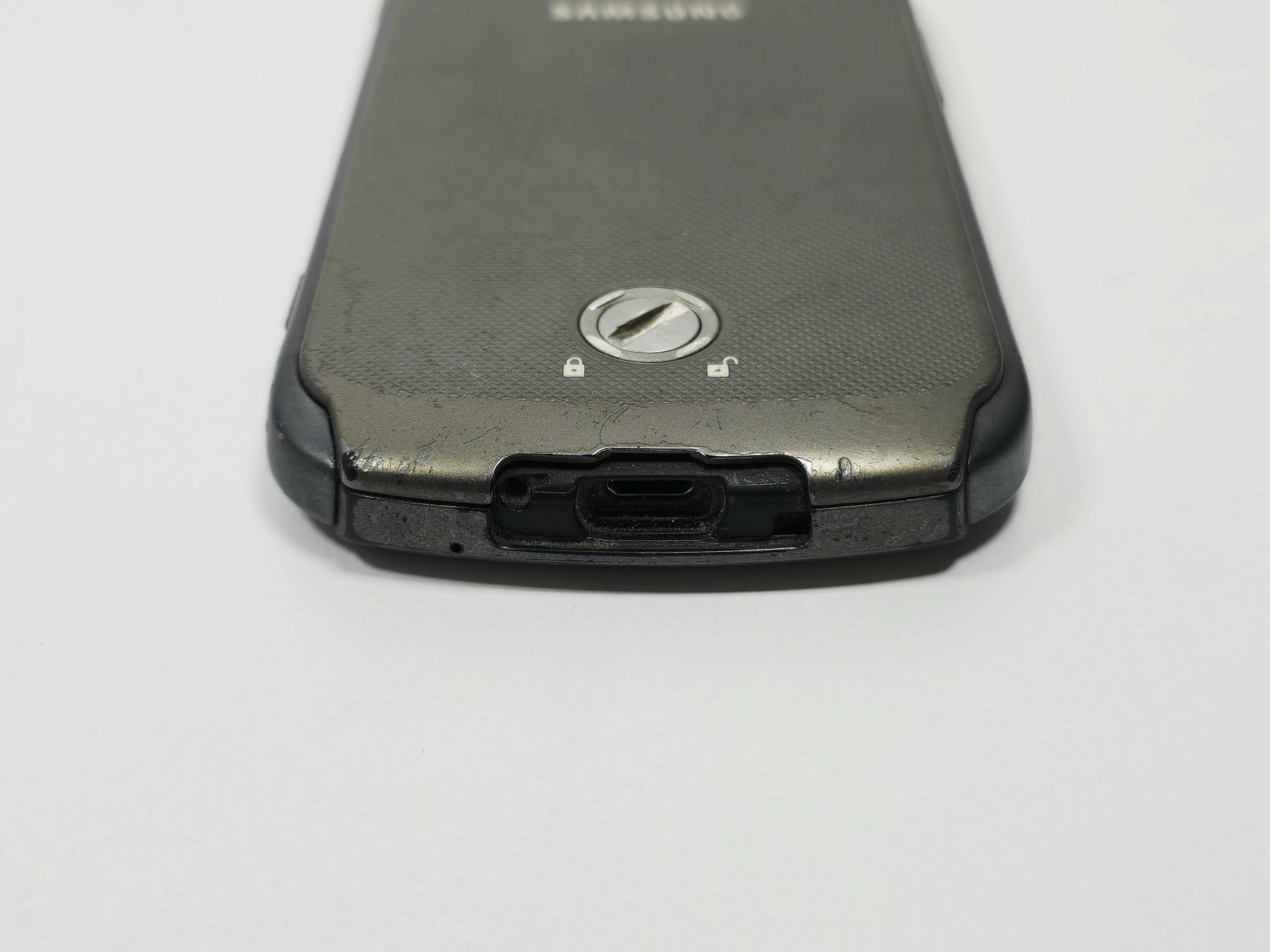 samsung-galaxy-xcover-2-1-gb-4-gb-pamiec-ram-202865-214137