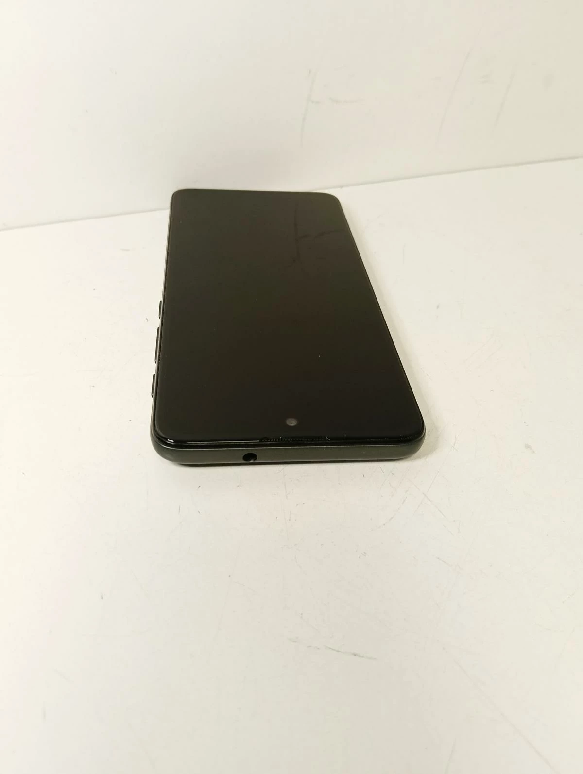 telefon-motorola-moto-e-40-bn-ean-gtin-840023220135