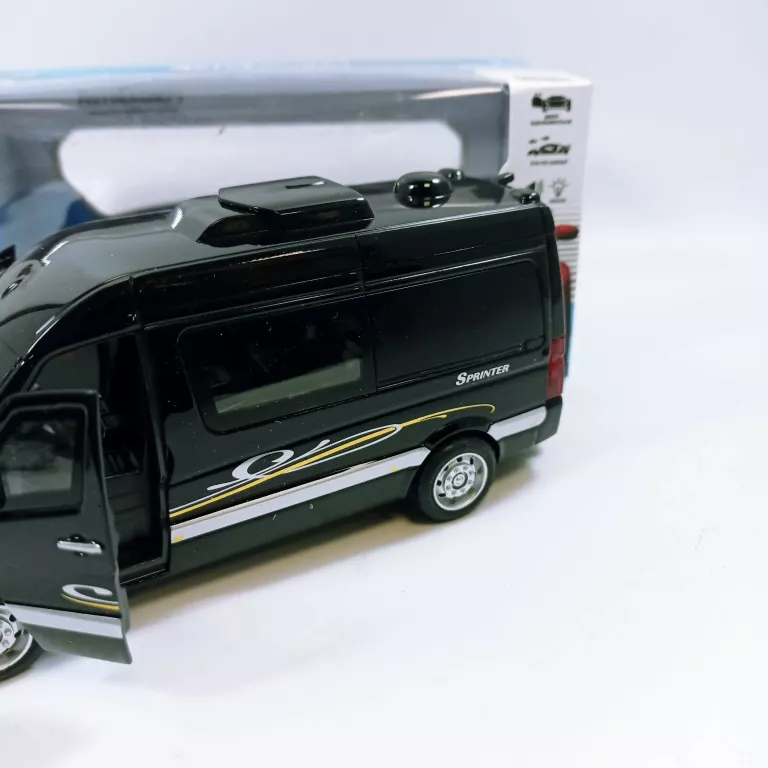 auto-model-mercedes-sprinter-black-132-metal-swiatla-dzwieki-skala-250360-1887266