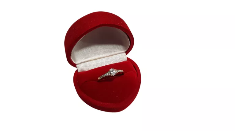 zloty-pierscionek-333-120g-r-18-stan-11323-2