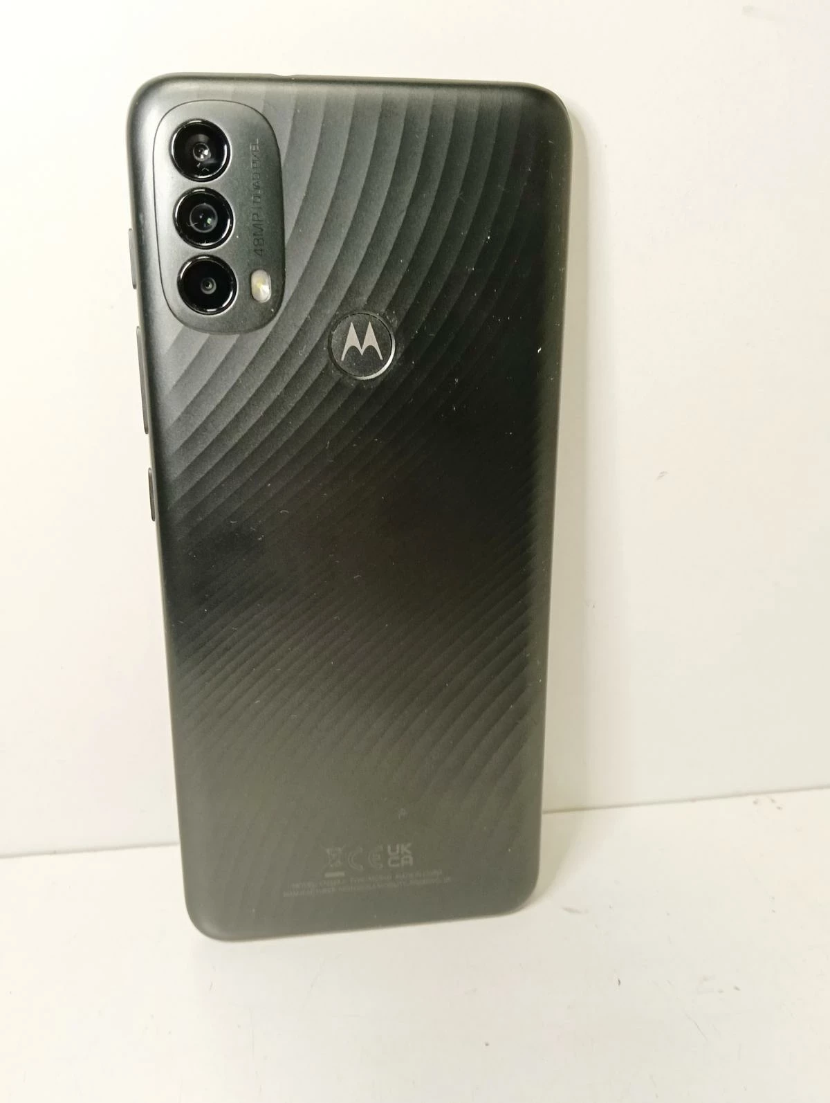 telefon-motorola-moto-e-40-bn-przekatna-ekranu-650