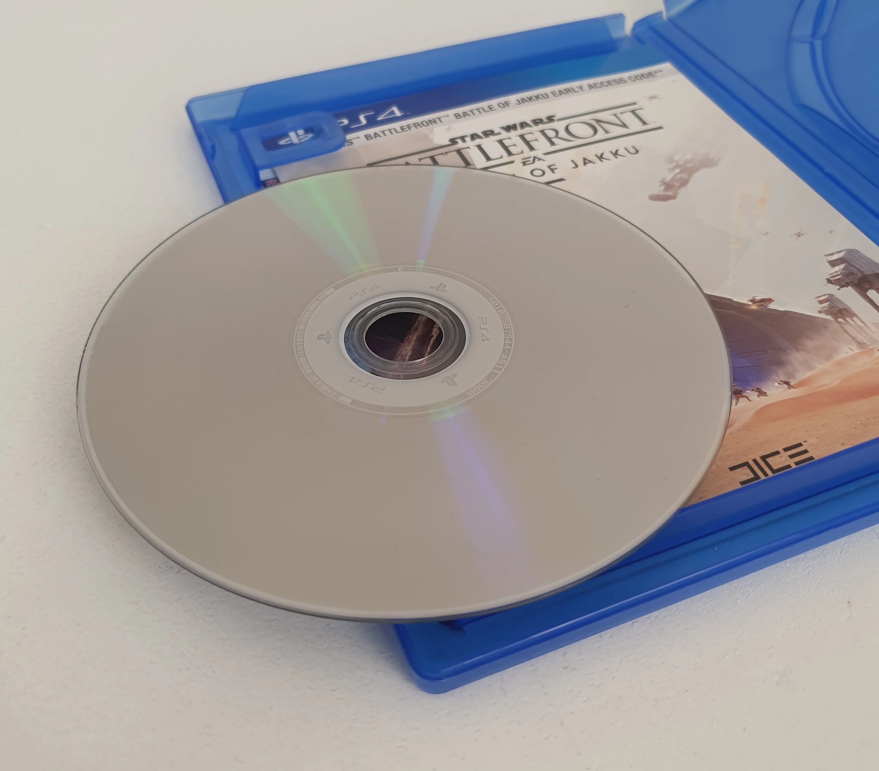 gra-ps4-star-wars-battlefront-stan-11323-2