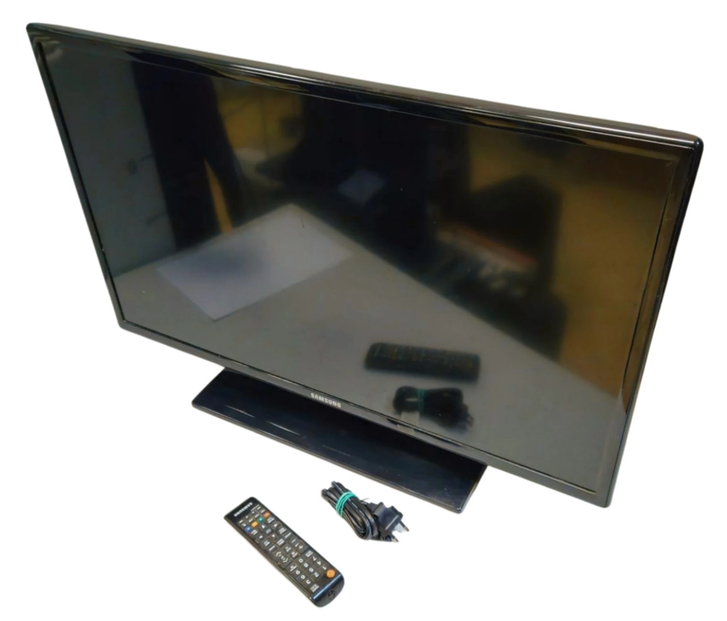 100-sprawny-telewizor-led-samsung-ue32eh4000w-32-hd-ready-pilot-typ-telewizora-211486-250142