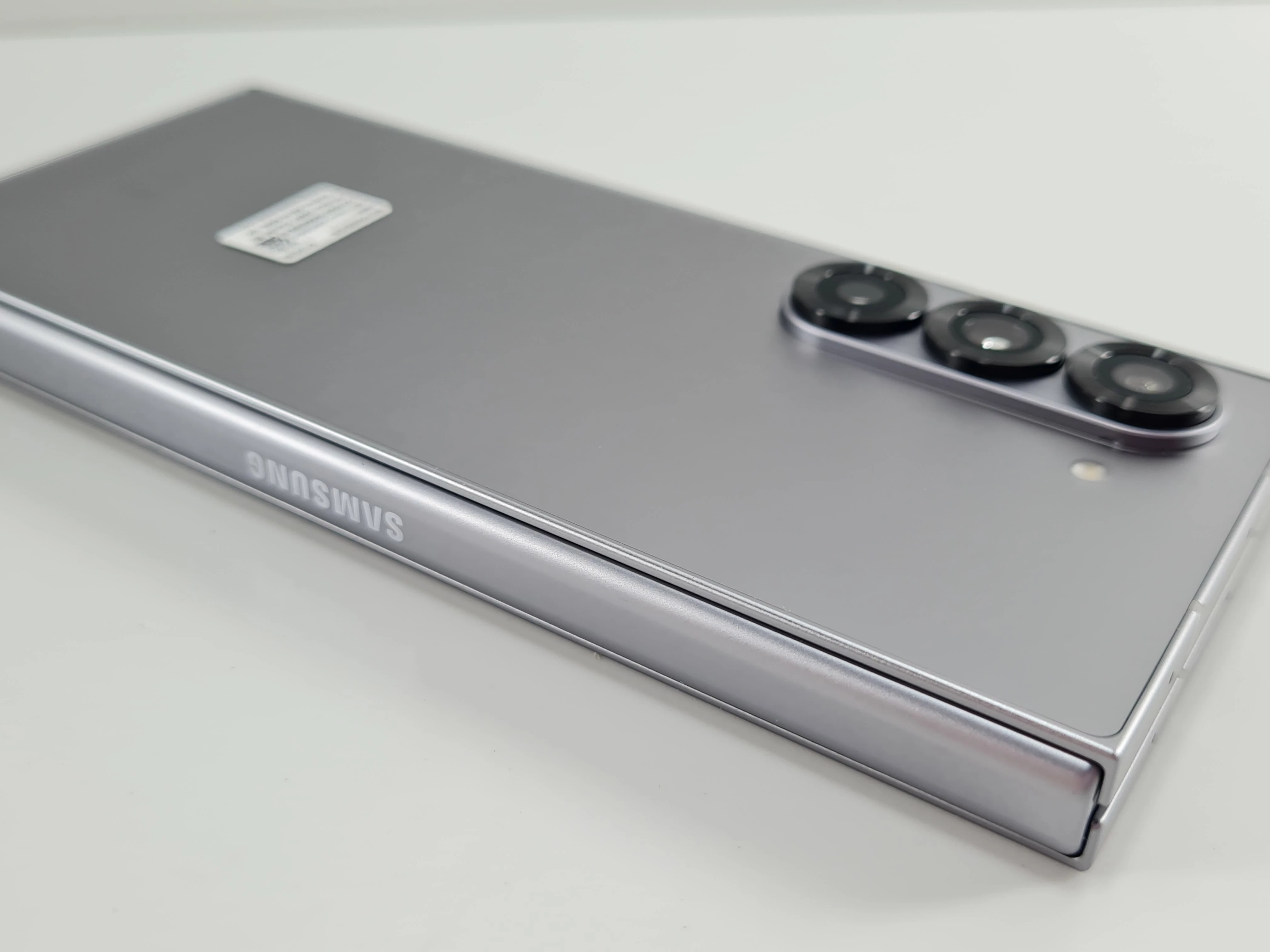 telefon-samsung-galaxy-z-fold-6-512gb-pojemnosc-akumulatora-4400