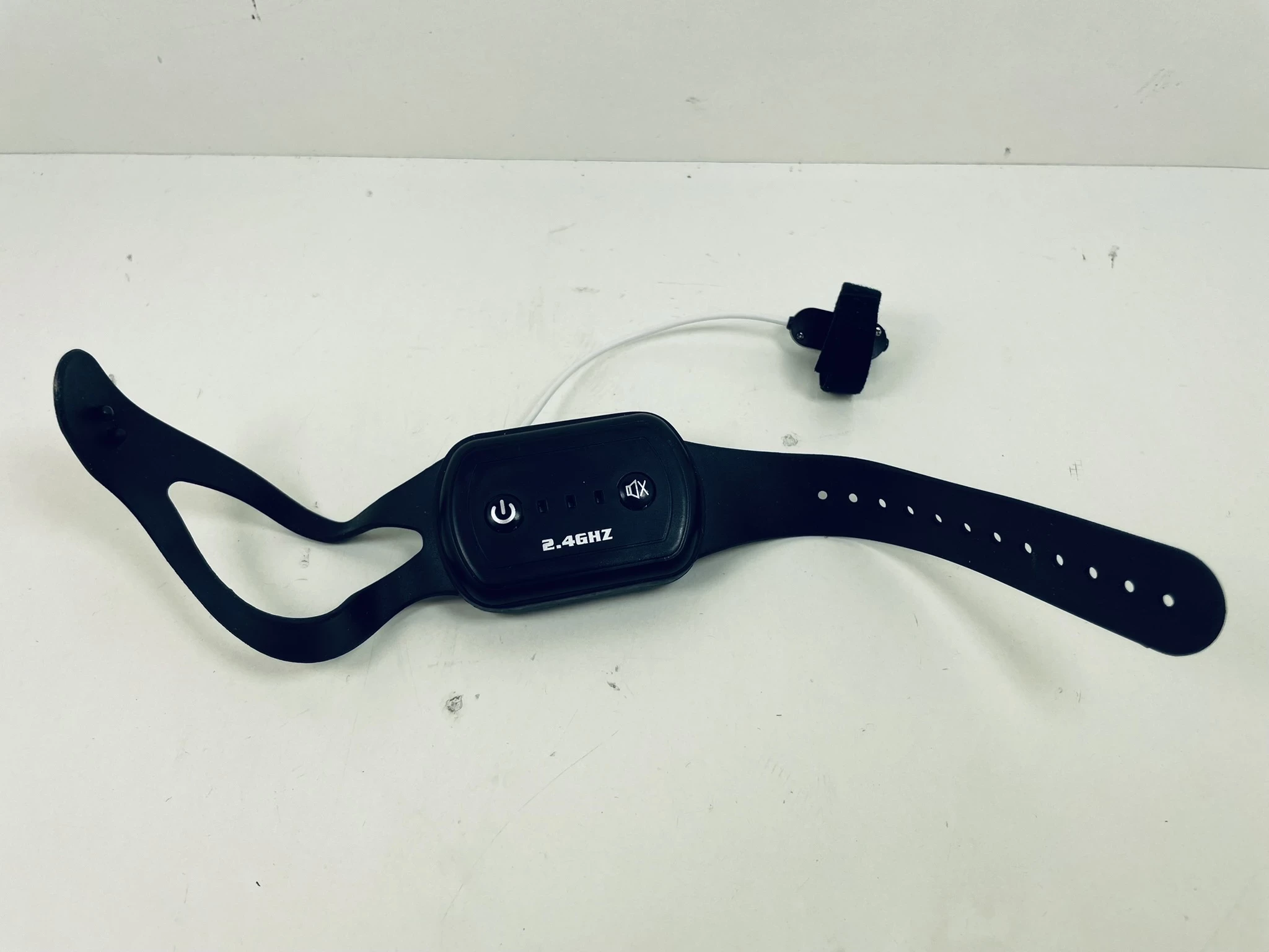 samochod-4wd-zdalnie-sterowany-auto-twist-material-18136-4096