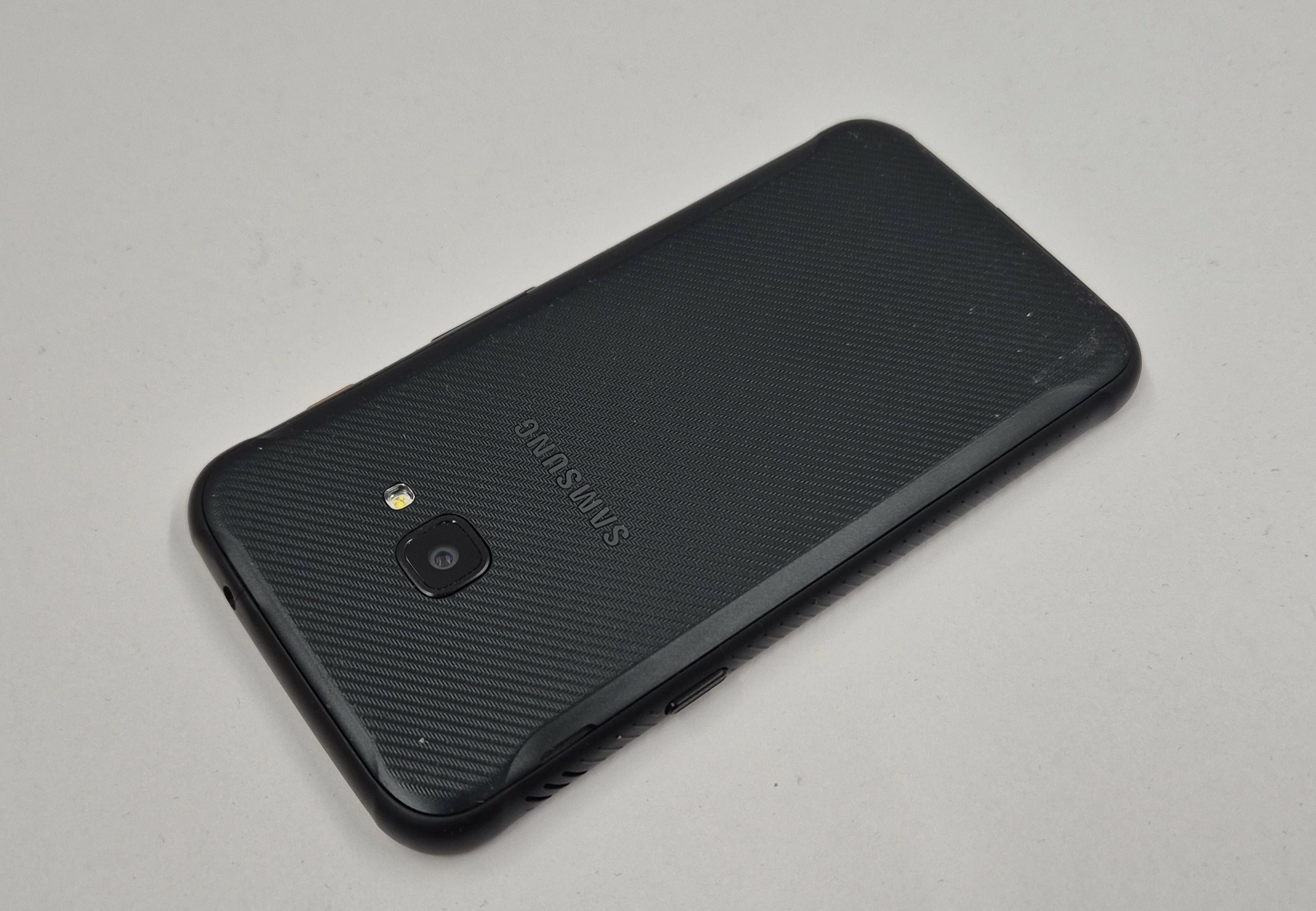 samsung-galaxy-xcover-4s-przekatna-ekranu-500