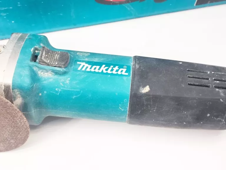 szlifierka-katowa-makita-9558hnr-rodzaj-zasilania-128529-2