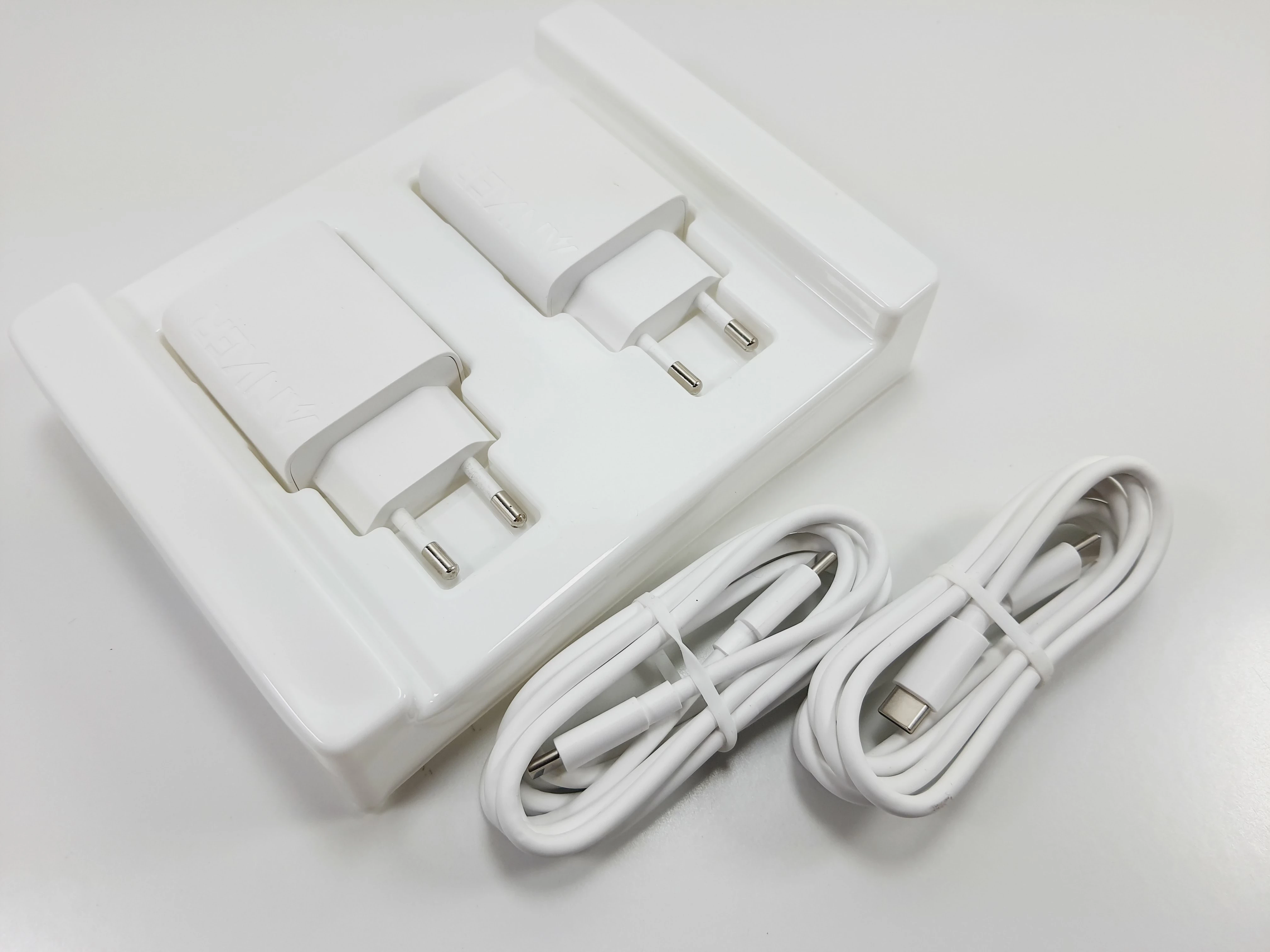 2x-ladowarka-sieciowa-anker-usb-c-ean-gtin-0194644125646