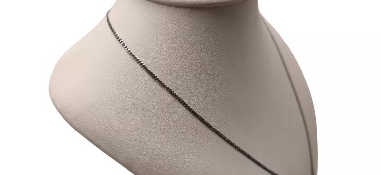 srebrny-lancuszek-z-krzyzykiem-rodzaj-2205-2